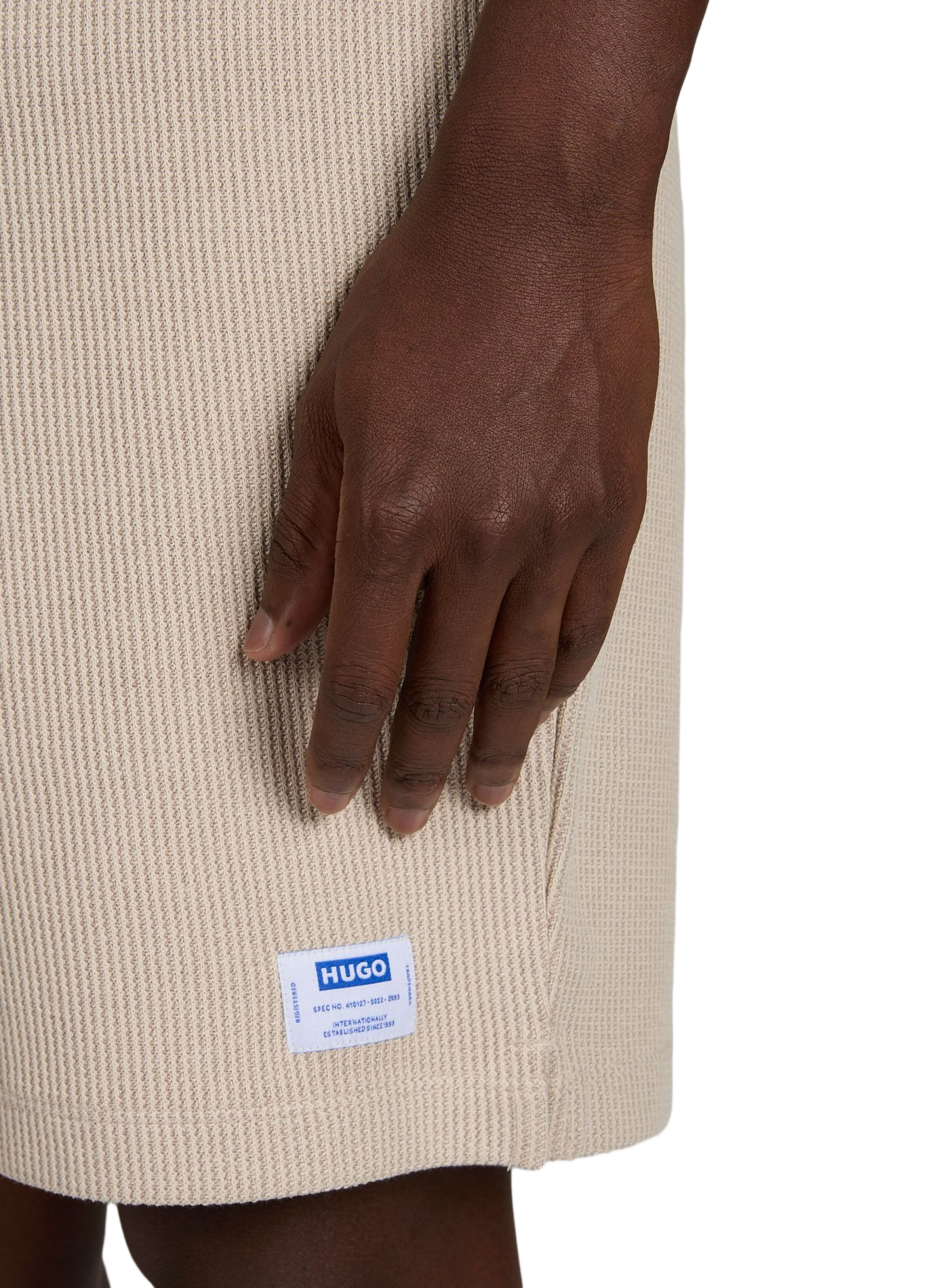 Short ample en coton mélangé gaufré HUGO BLUE Beige