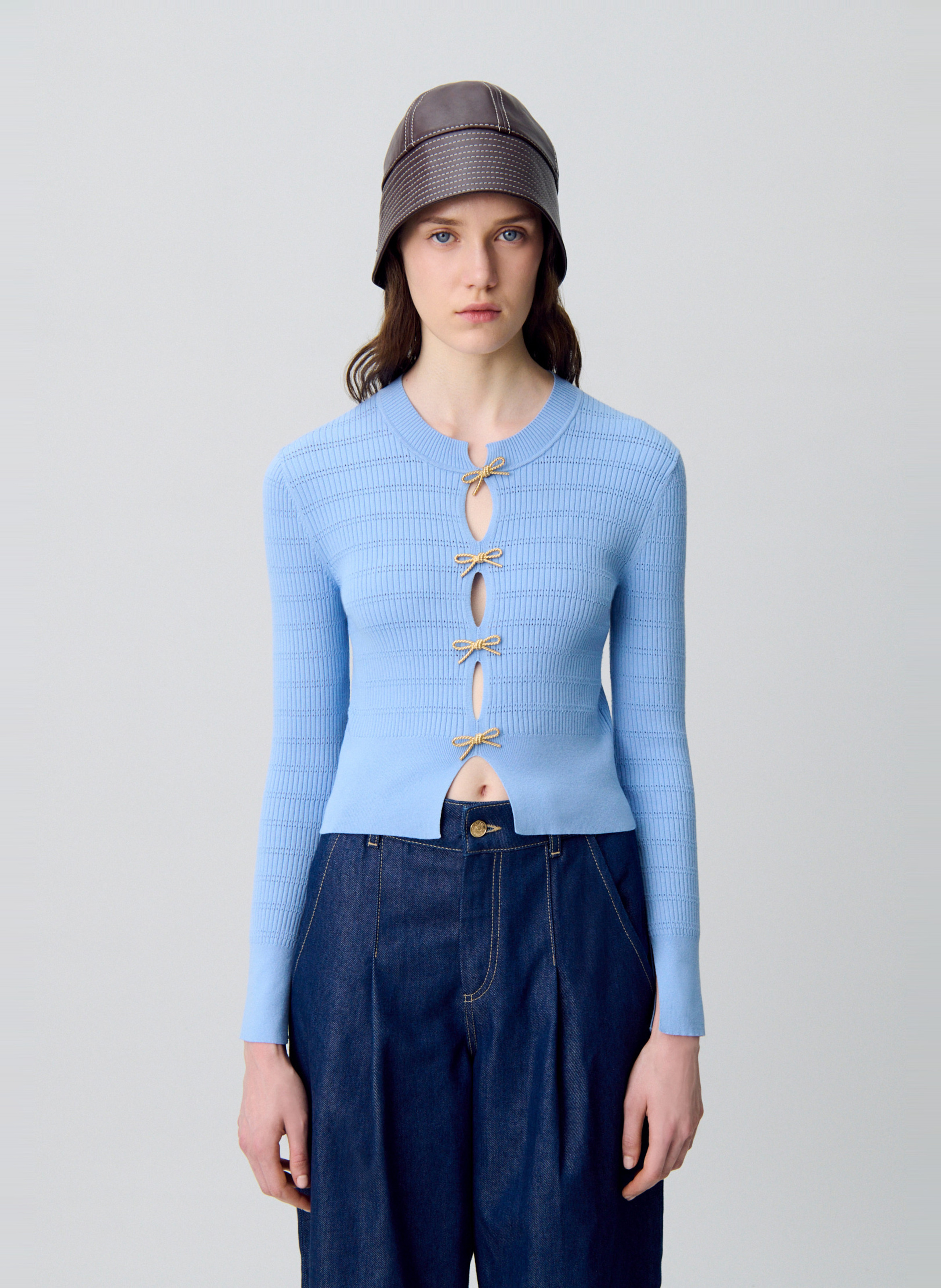 Pull ajusté à détails ajourés et nœuds manivelle CLAUDIE PIERLOT Bleu