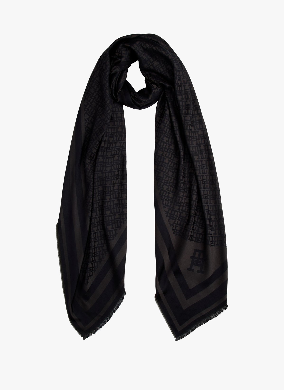 Foulard finition frangée