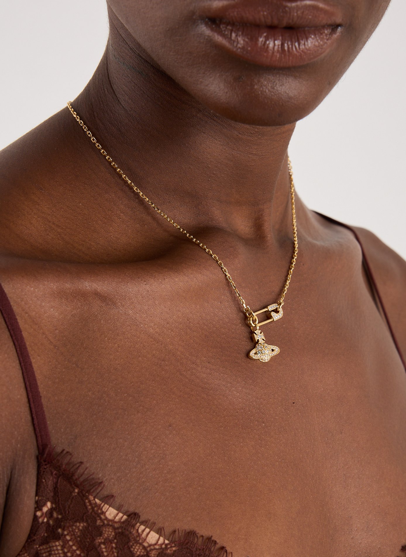 Lucrèce Pendant Necklace VIVIENNE WESTWOOD Golden