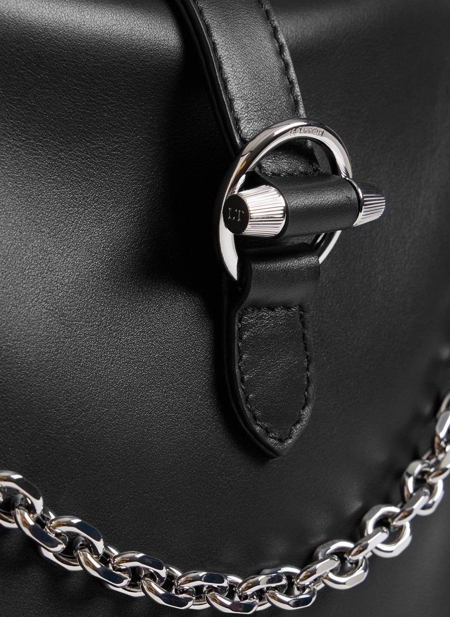 Grand sac bandoulière pia en cuir lisse LE TANNEUR Noir