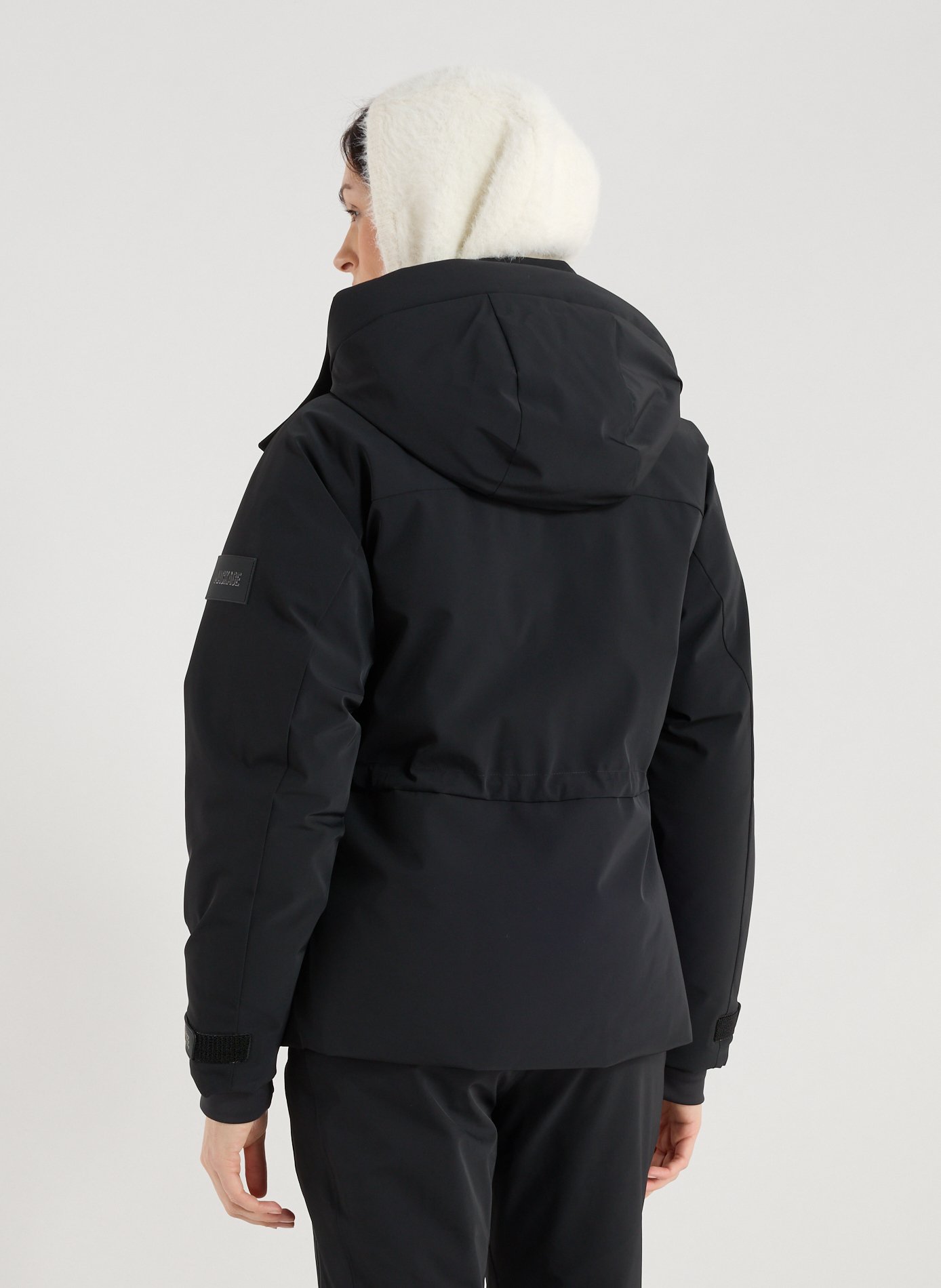 Doudoune Iclyn cintrée à capuche MACKAGE Noir