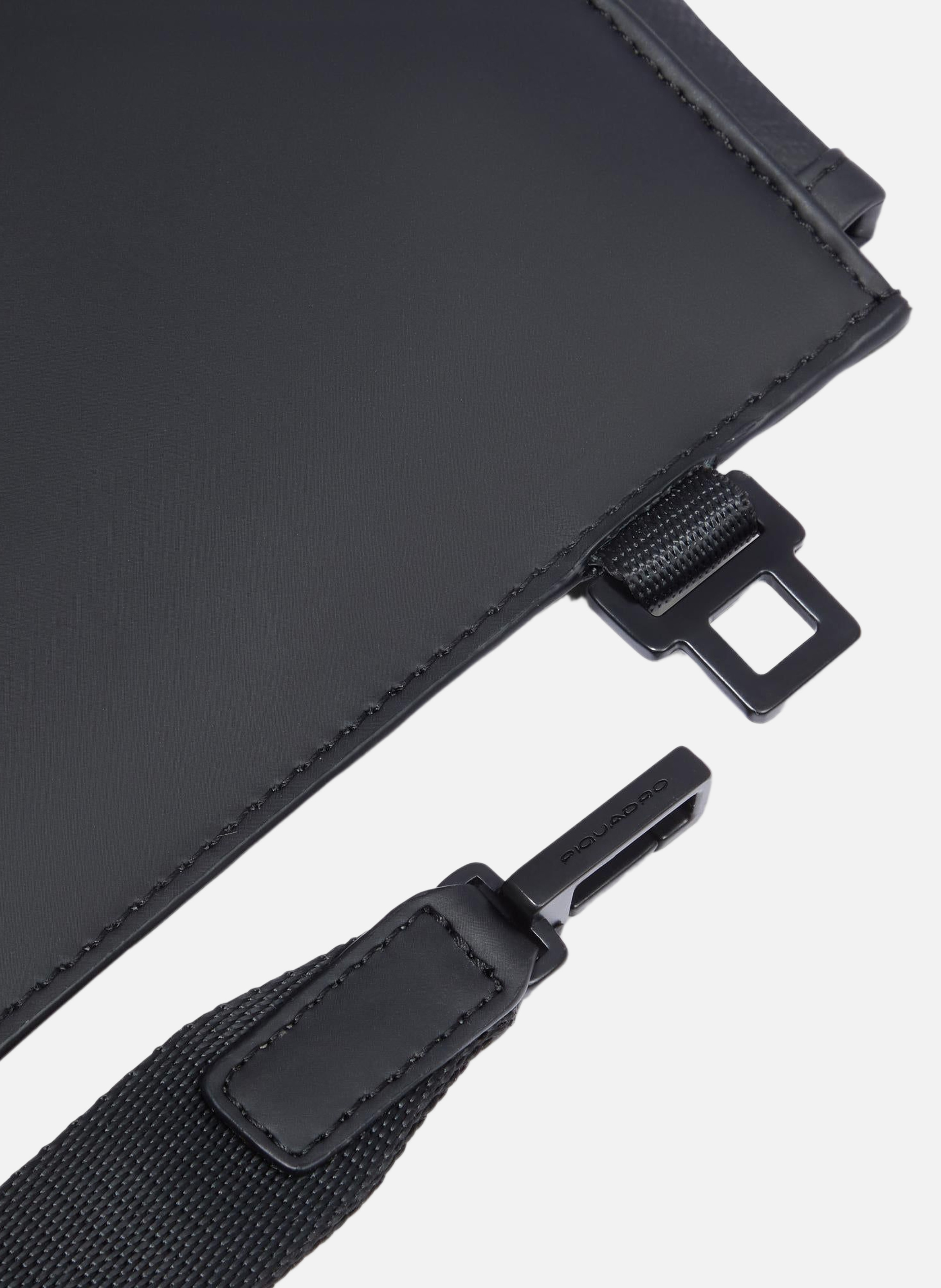 Waterafstotende clutch PIQUADRO Zwart