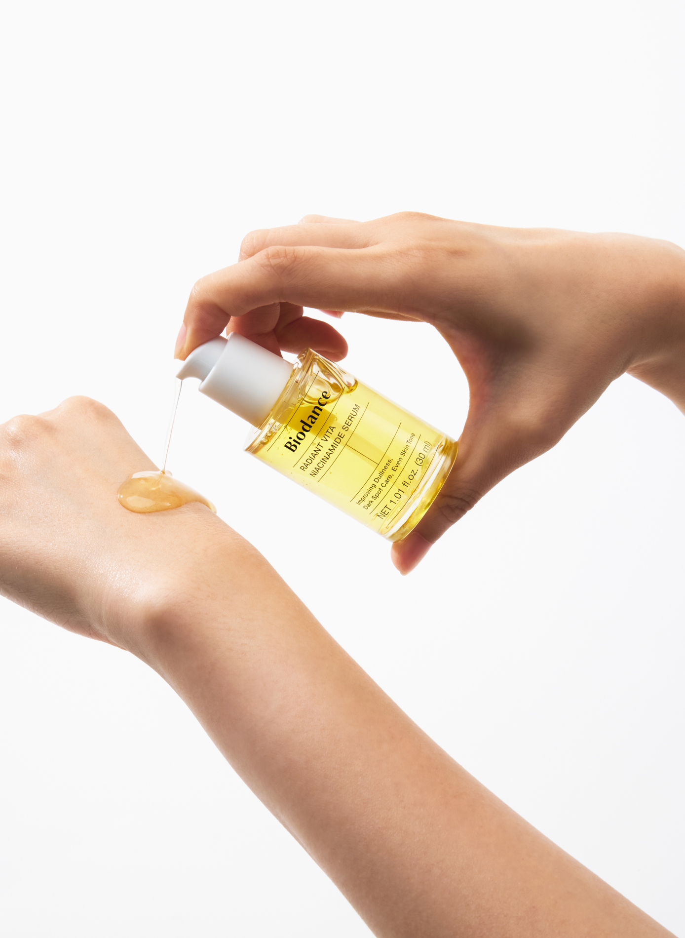 Niacinamide Radiance Serum BIODANCE No color