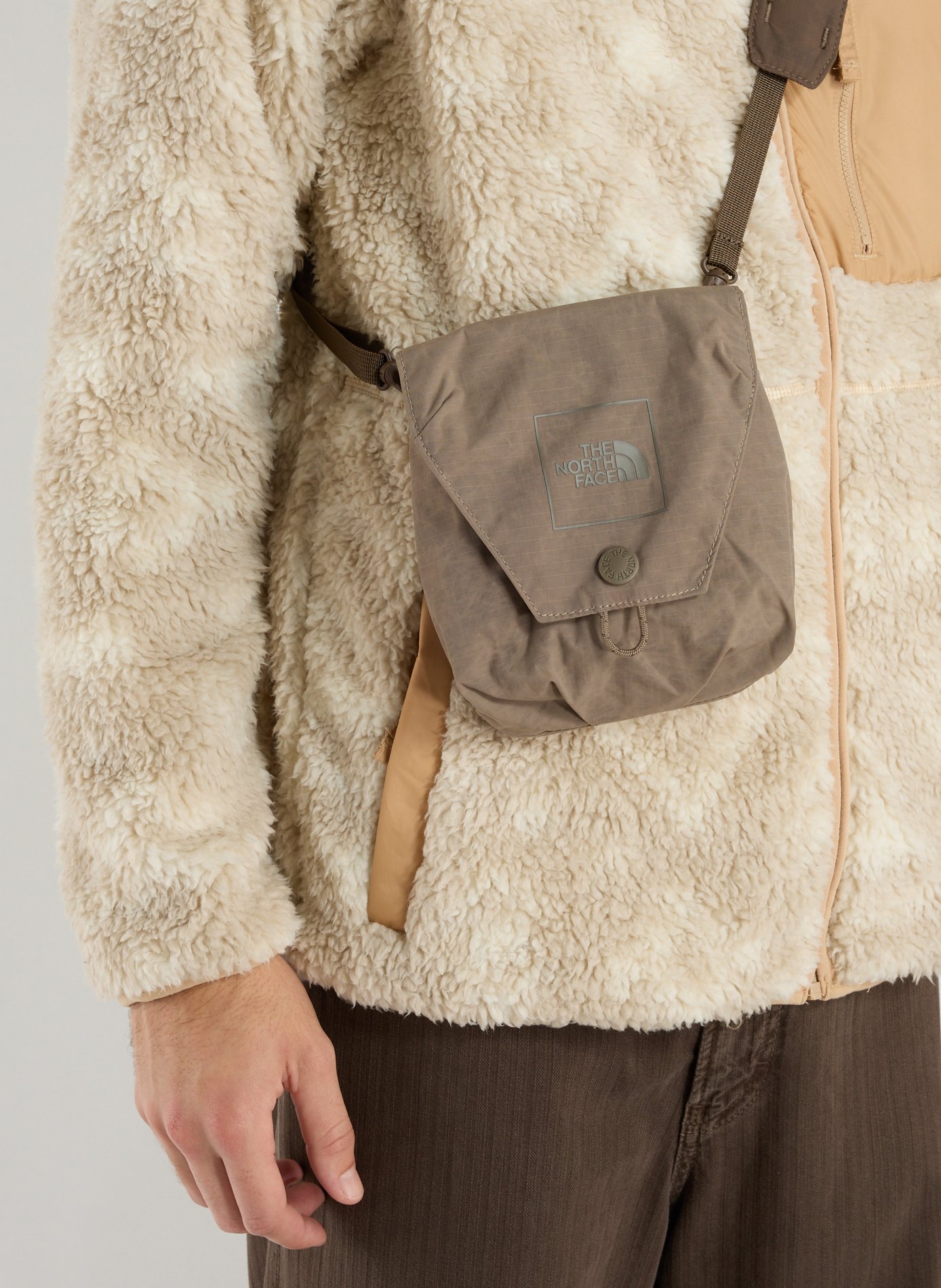 Zippered crossbody bag THE NORTH FACE Brown
