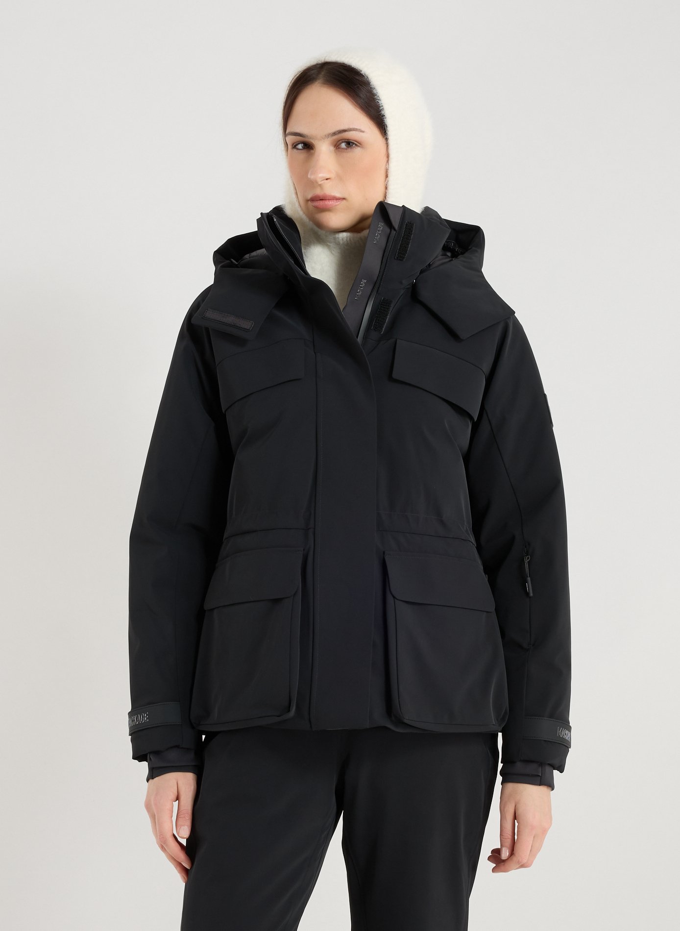 MACKAGE Doudoune Iclyn cintrée à capuche Noir