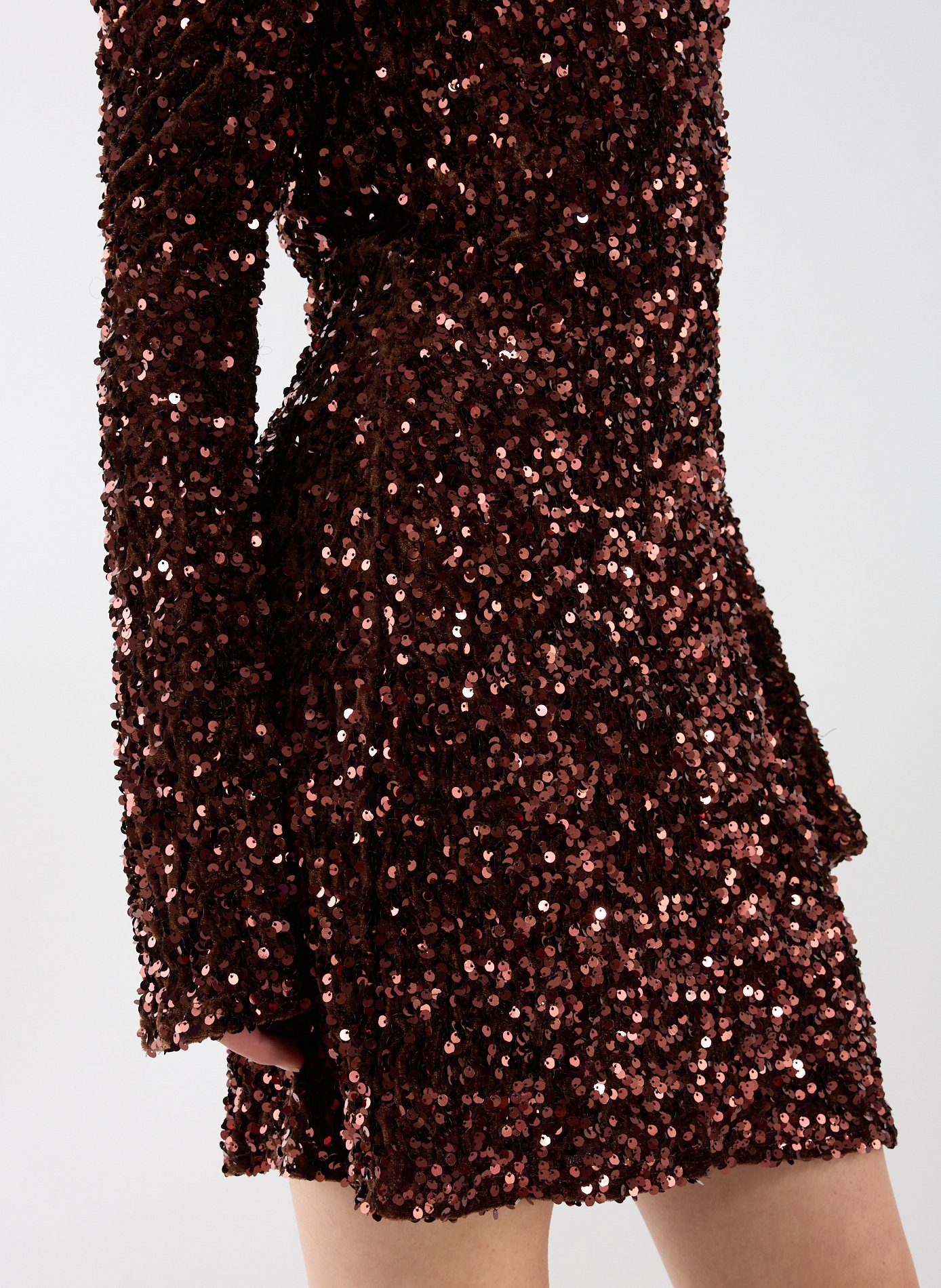 Robe de soirée courte Tsmaria à sequins TOPSHOP Marron