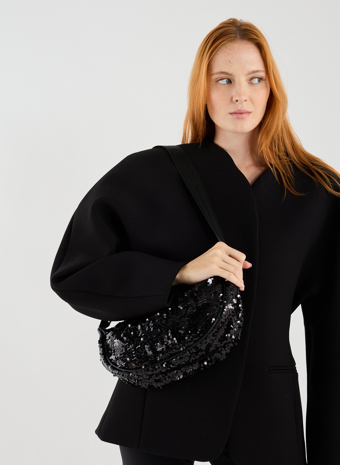 Sac banane en sequins AU PRINTEMPS PARIS Noir