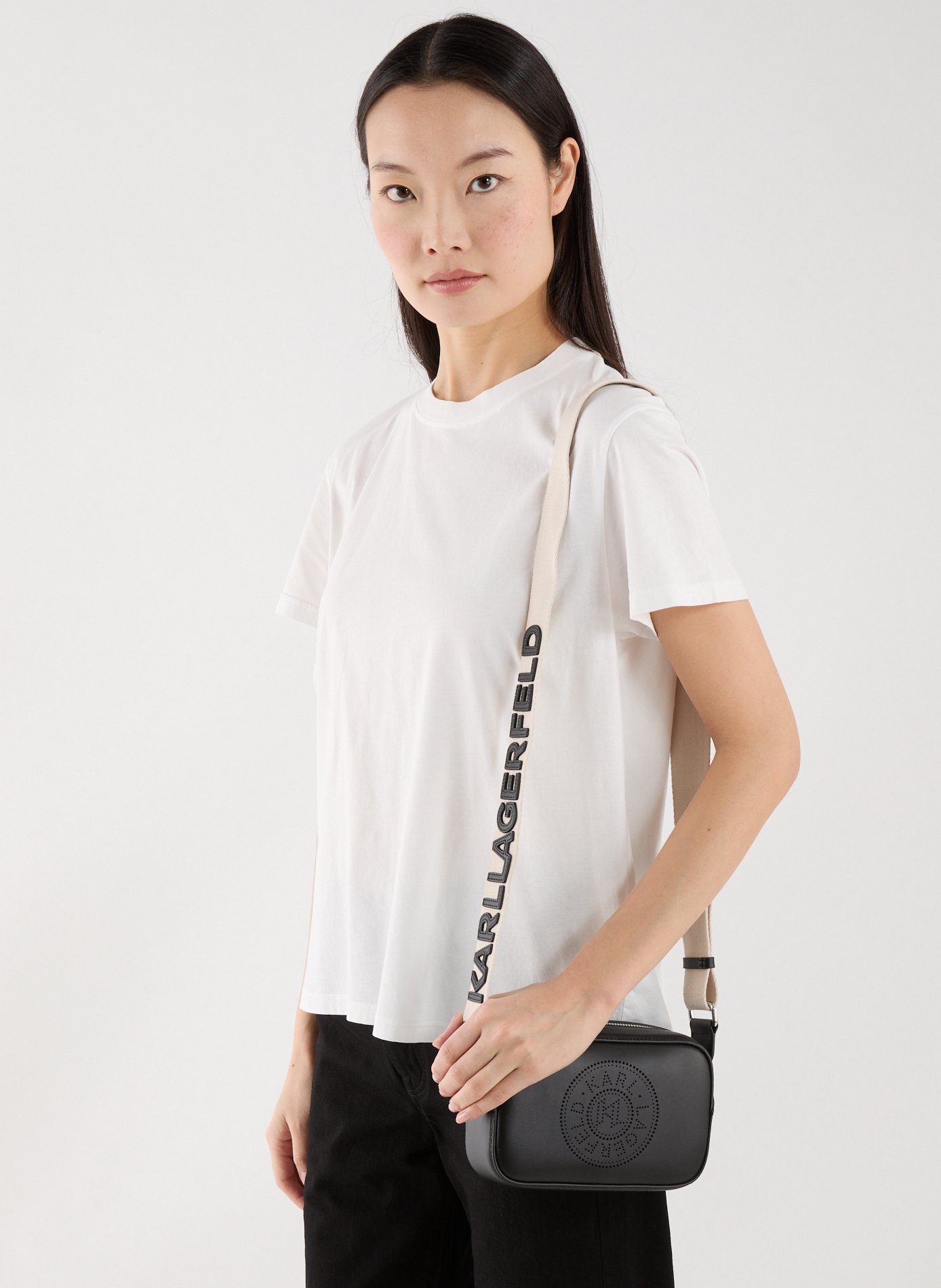 Leather clutch bag KARL LAGERFELD Black