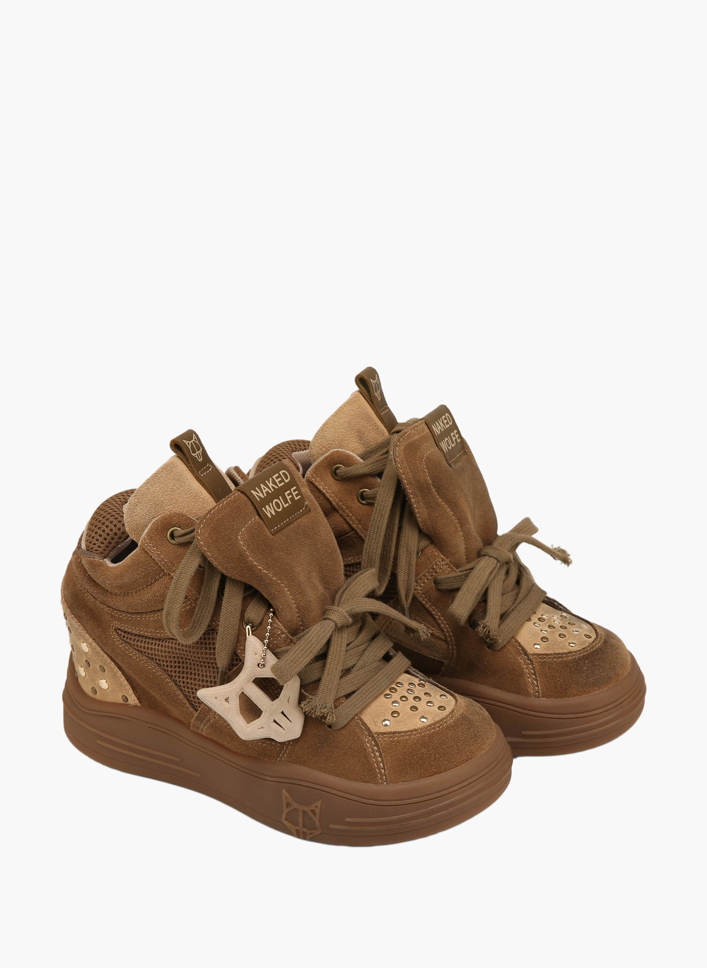 Baskets damage NAKED WOLFE Marron