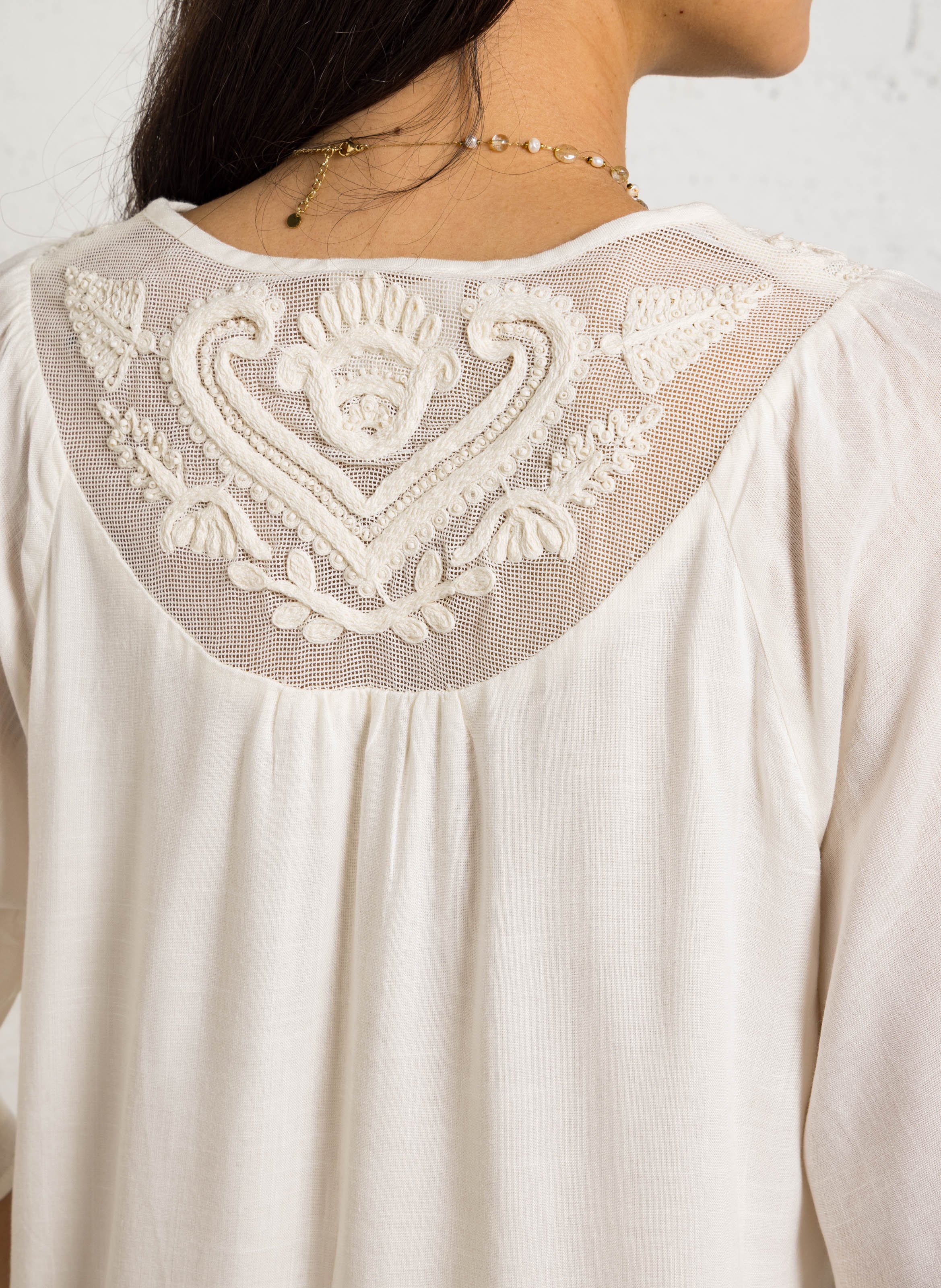 Tee-shirt col v fluide à broderies deborah MAISON 123 Beige
