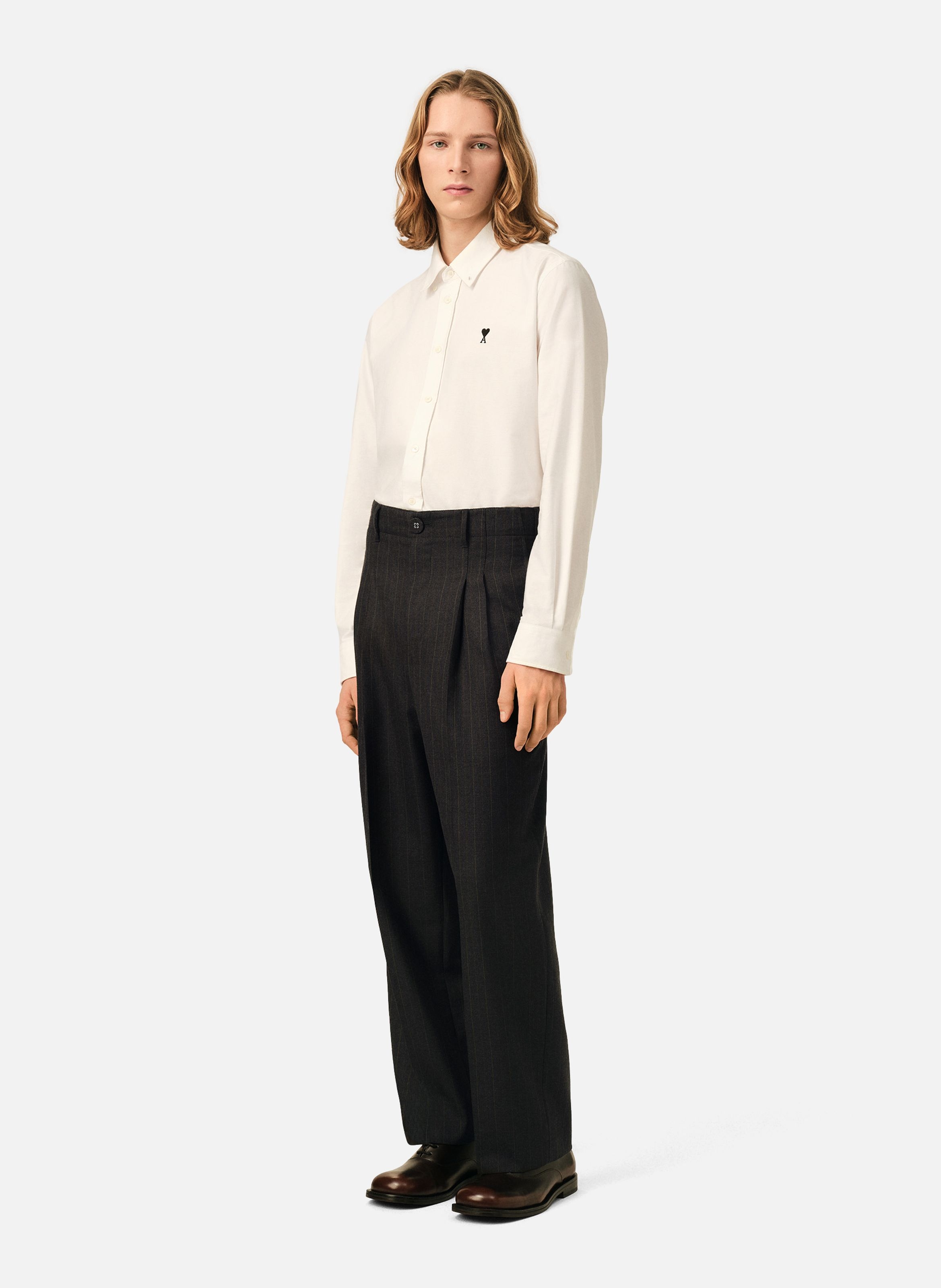 Pantalon rayé en laine coupe carotte taille haute AMI PARIS Gris