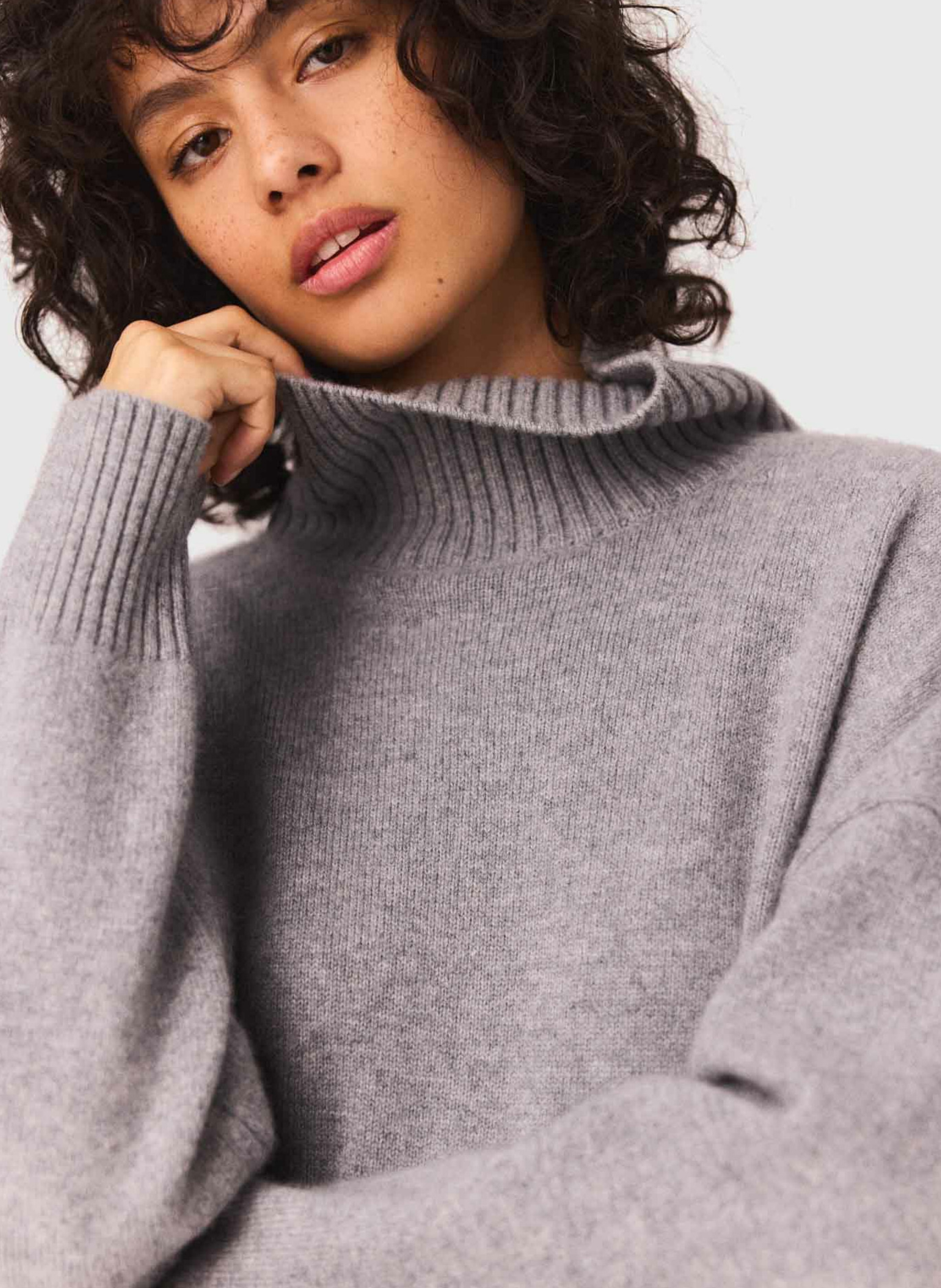 Pull court en cachemire mélangé MAJE Gris