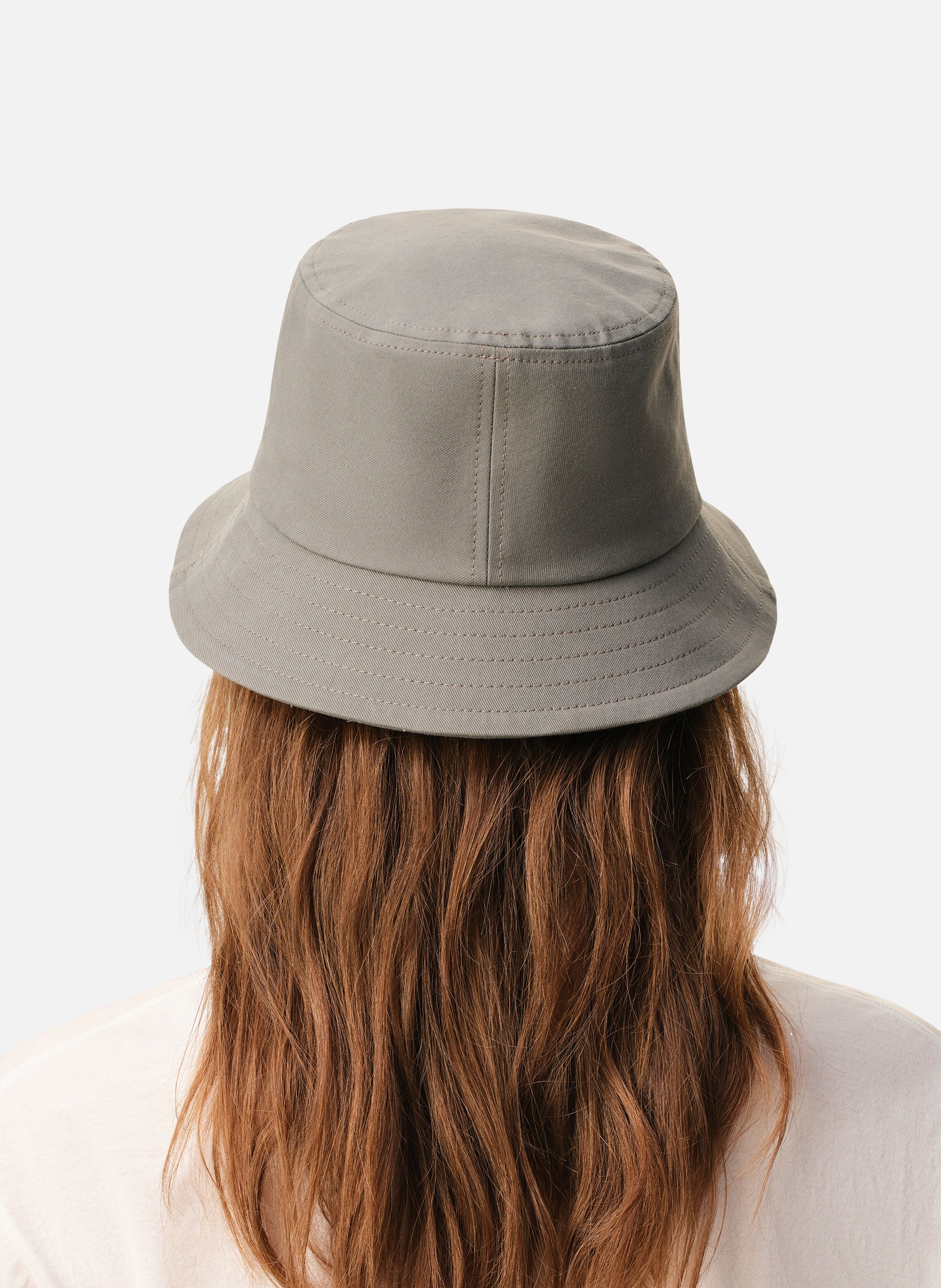 Bob ami de coeur noir unisexe en coton AMI PARIS Gris