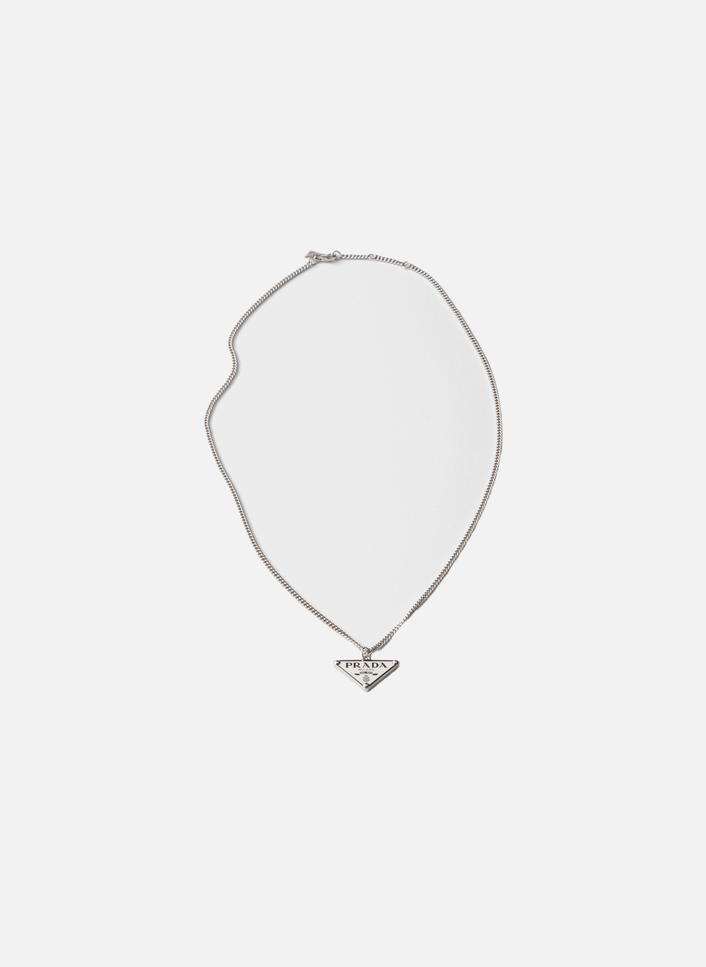Collier en métal émaillé PRADA Argent
