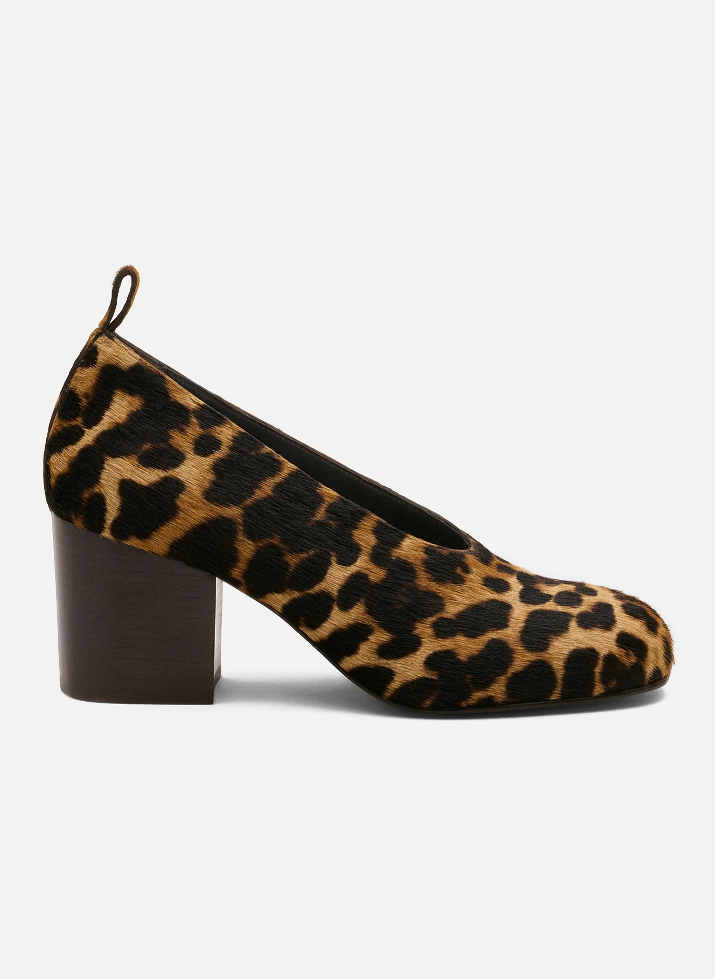 Escarpins imprimés léopard en cuir de vachette AMI PARIS Beige