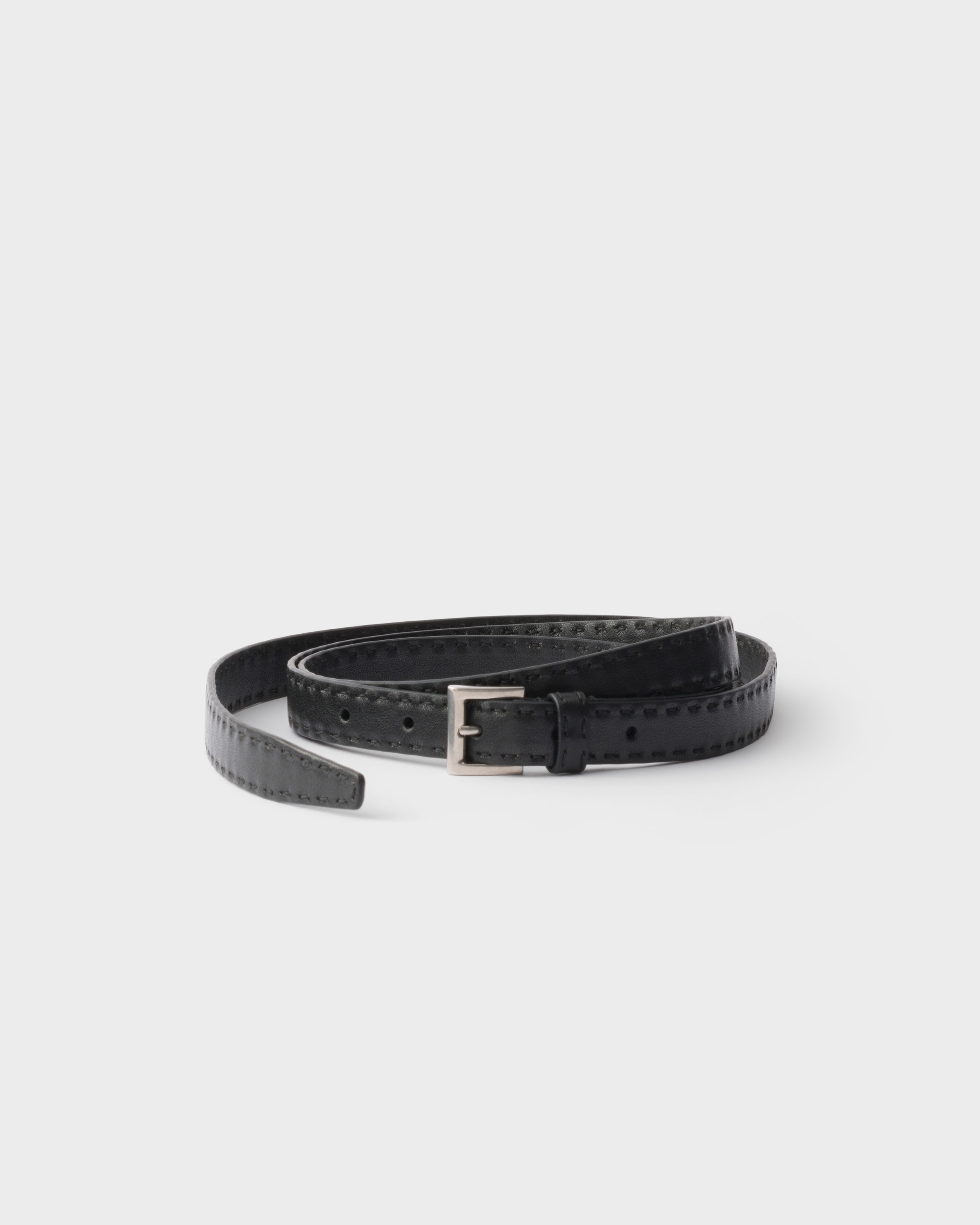 Ceinture en cuir à effet vieilli PRADA Noir