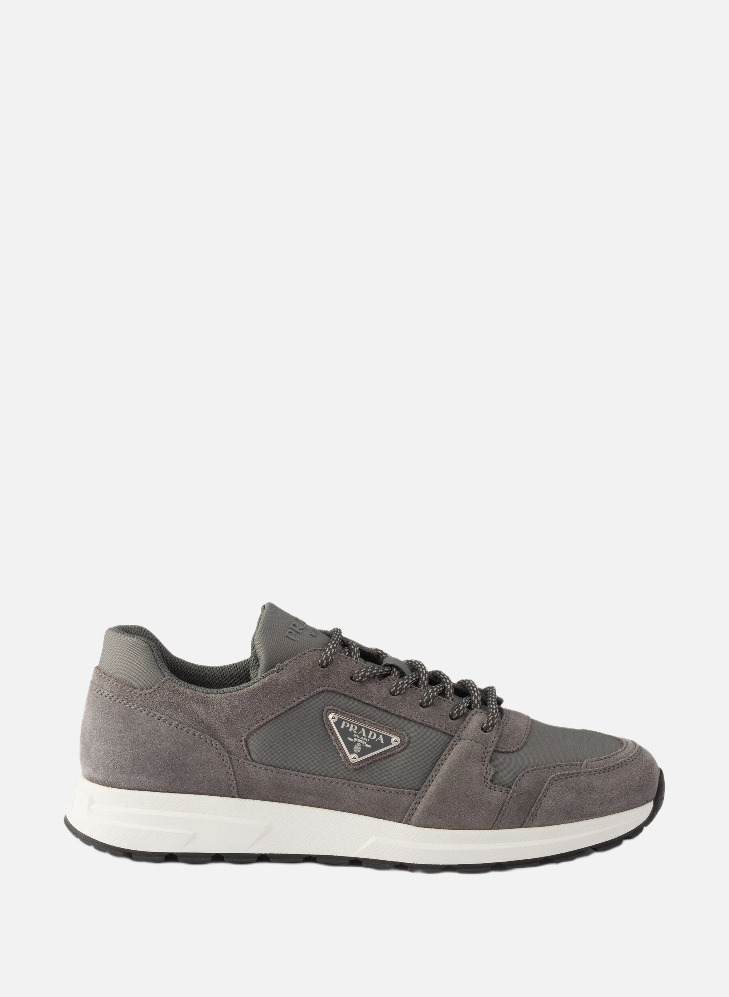 Sneakers prax en daim et re-nylon PRADA Gris