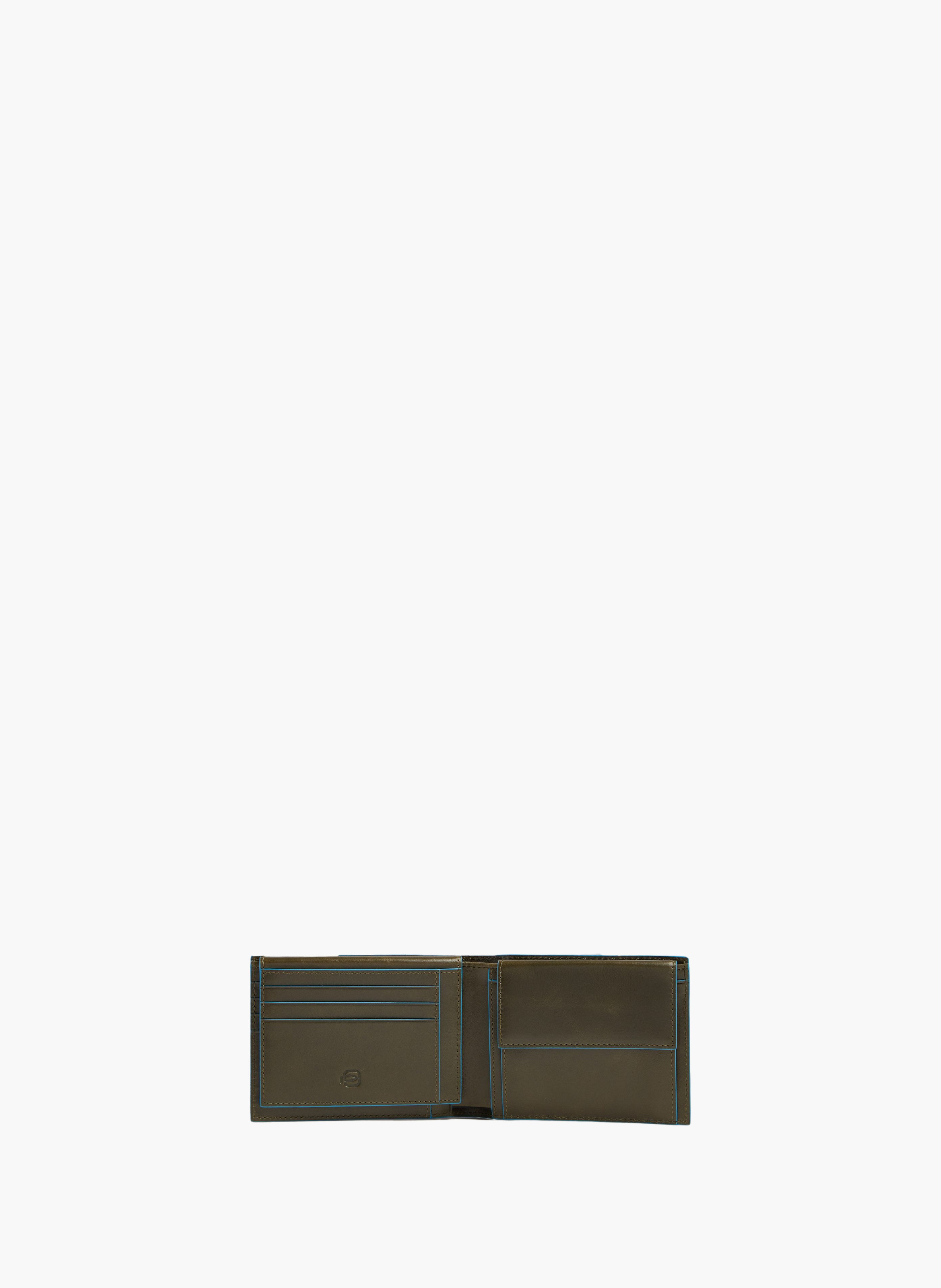 Men's rfid leather wallet with 7 card slots PIQUADRO Green