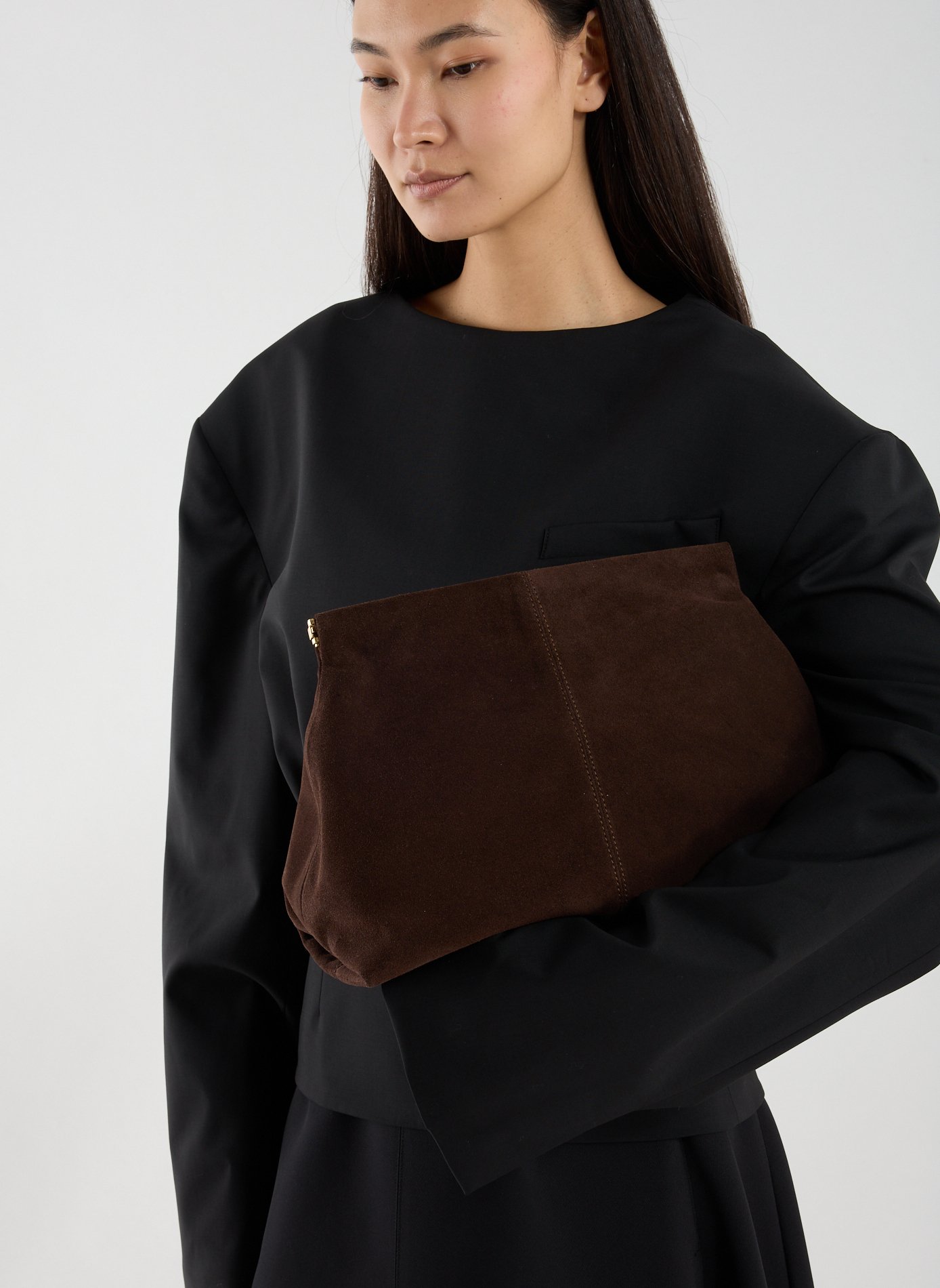 Pochette en cuir suédé FLATTERED Marron