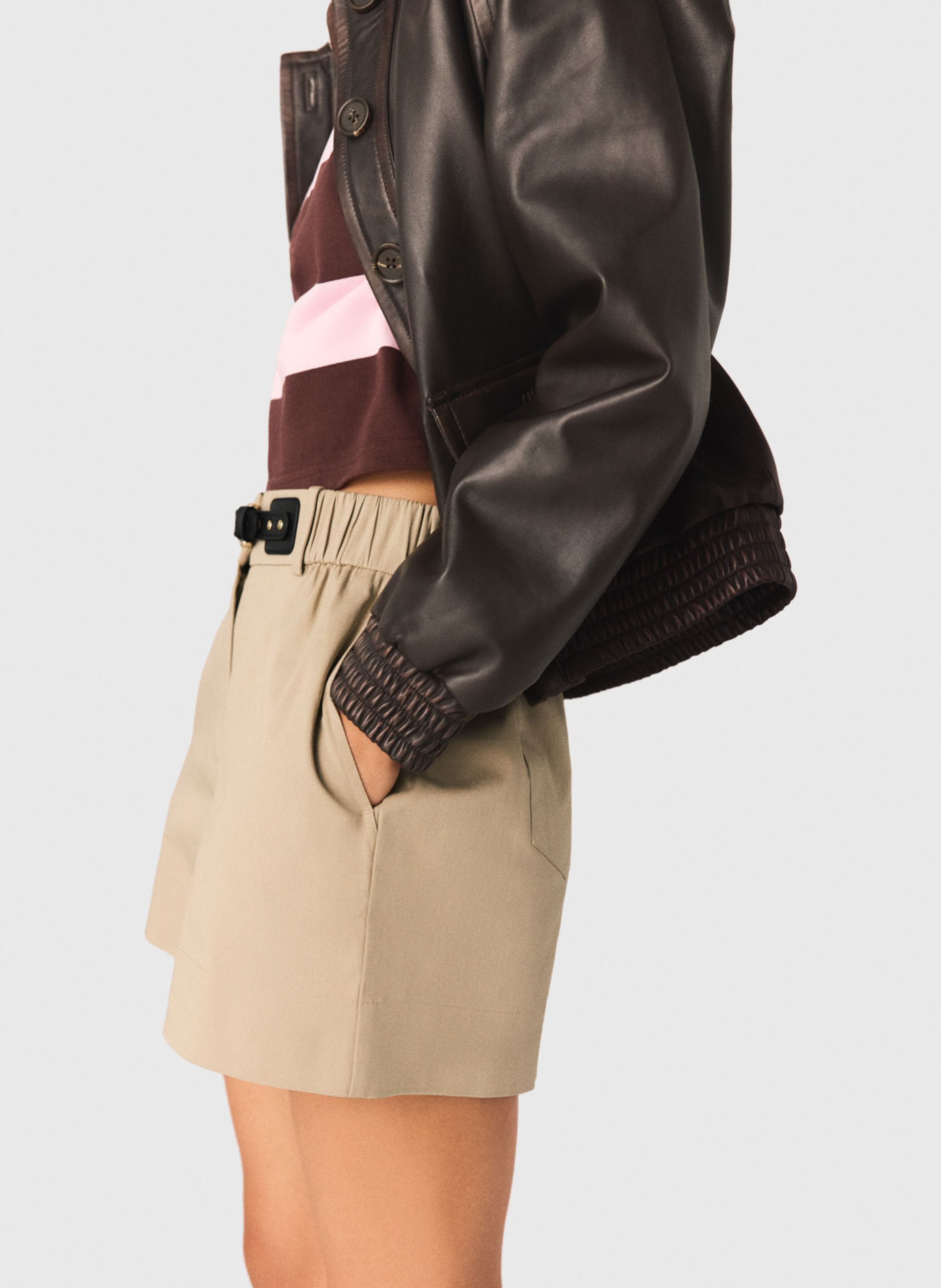 Short droit en coton mélangé MAJE Beige