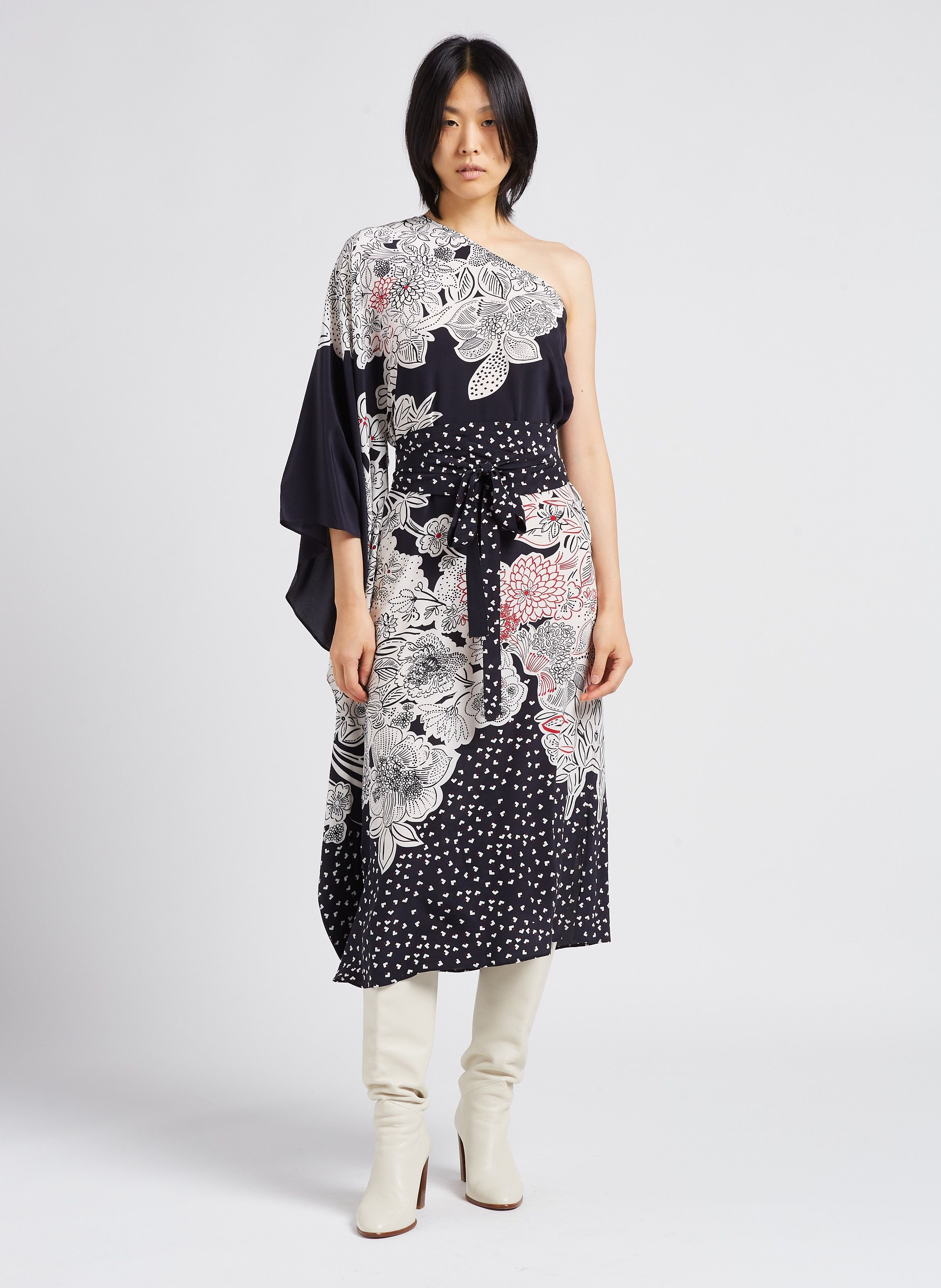 Robe mi-longue imprimé floral en soie