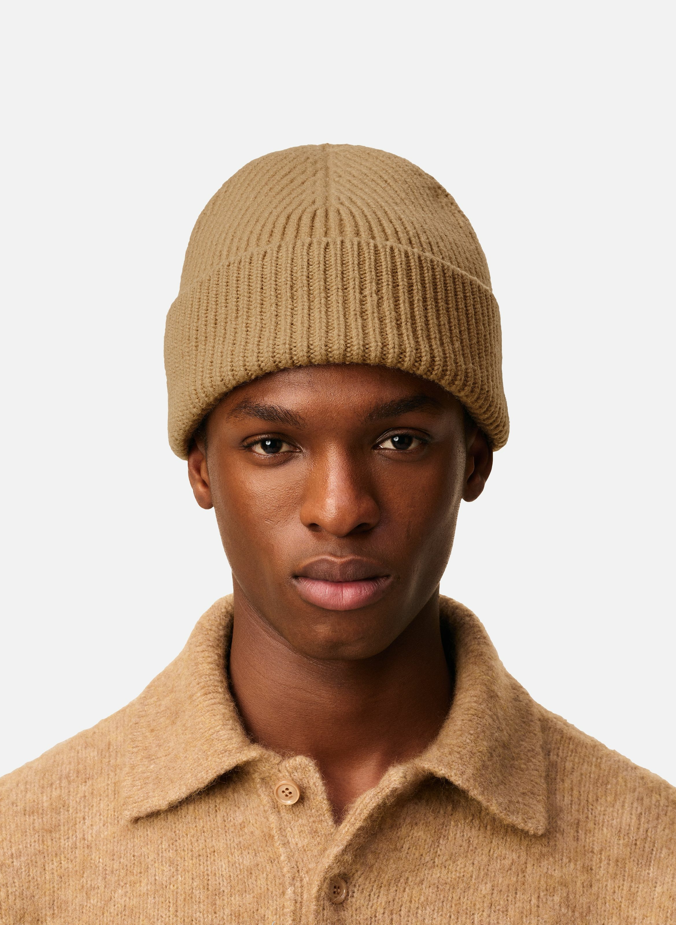 Bonnet ami de coeur en laine unisexe AMI PARIS Marron