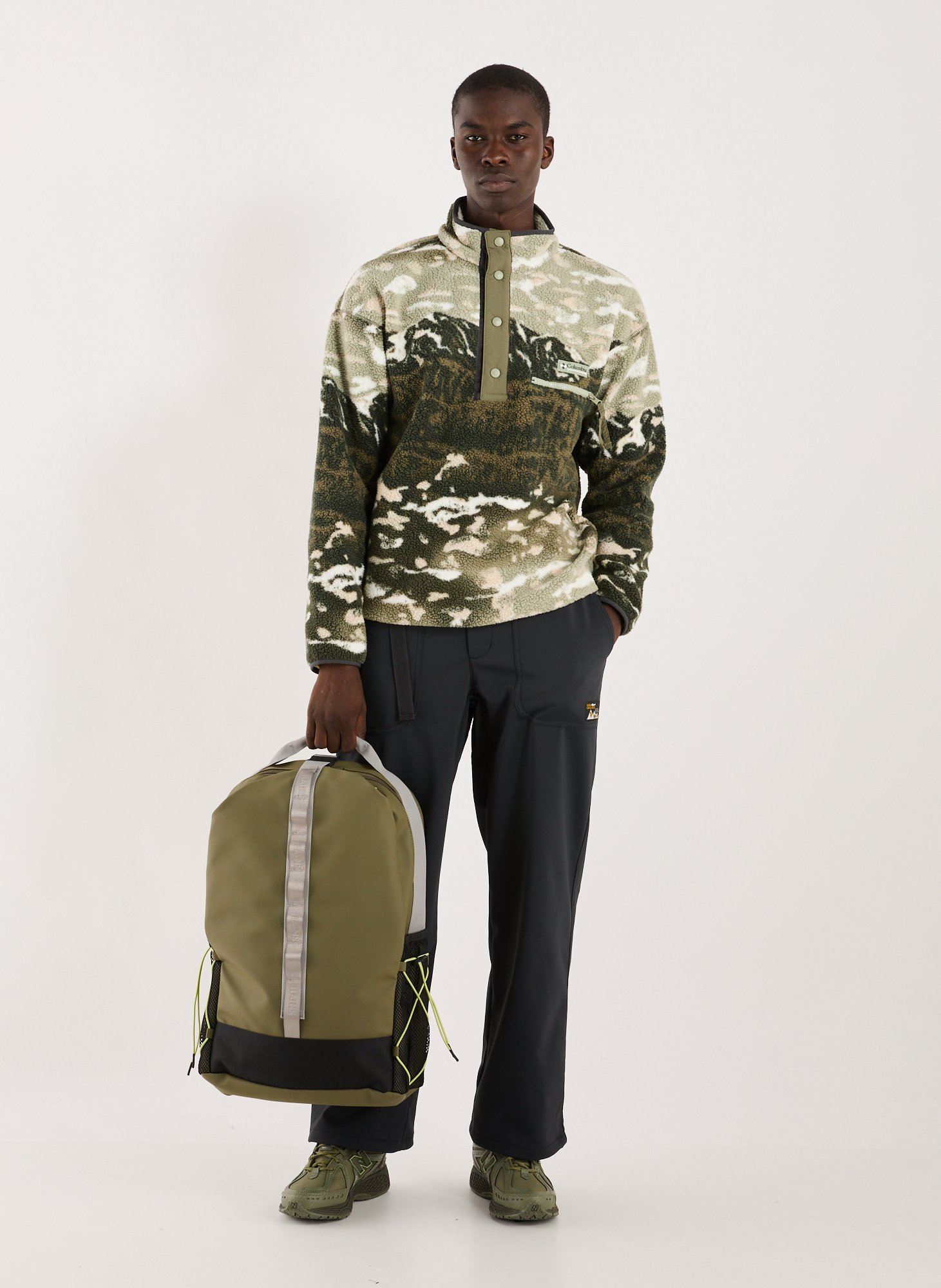 Trail Clip Front Backpack RAINS Khaki