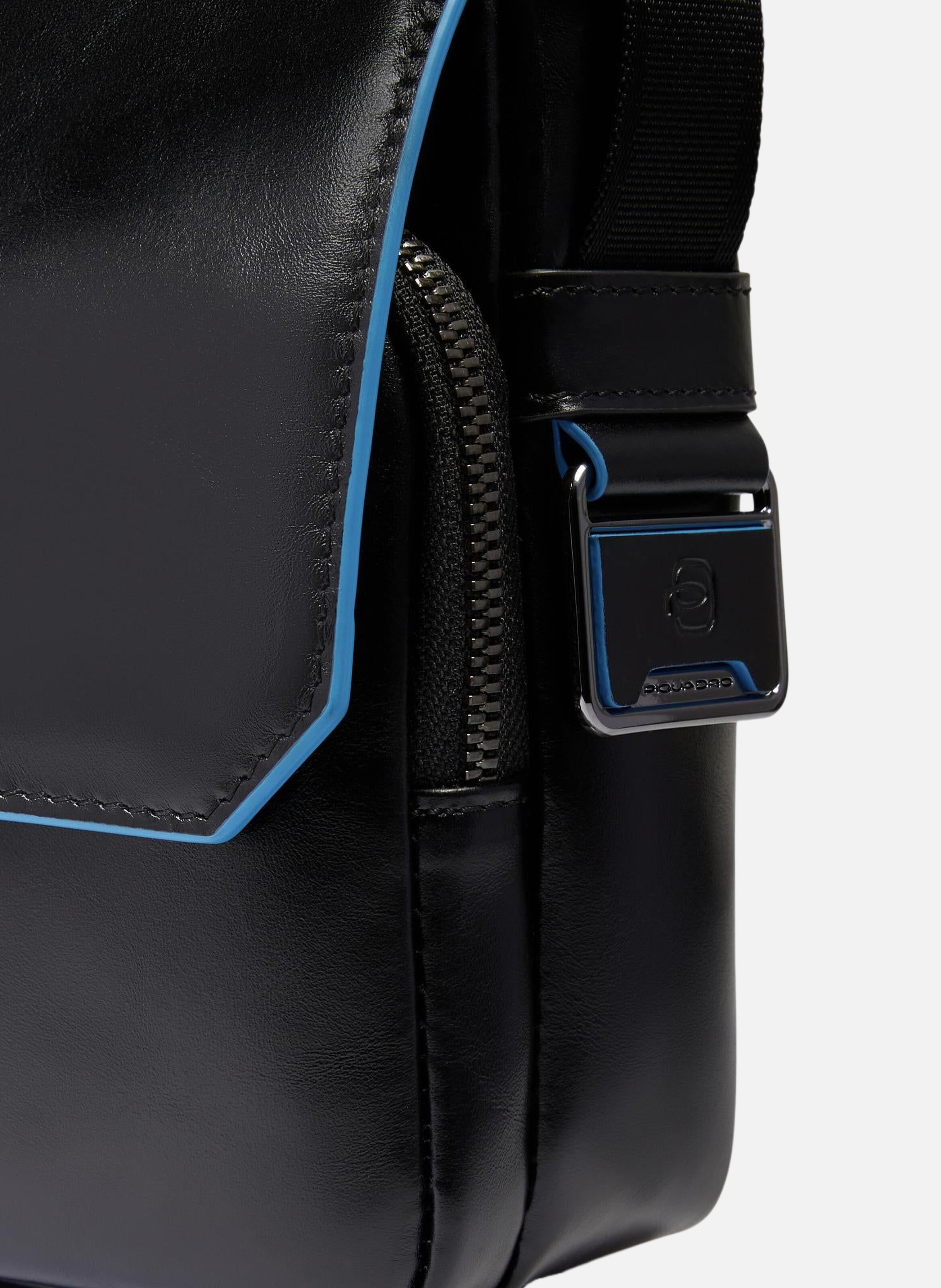 Personalizable men's crossbody bag PIQUADRO Black