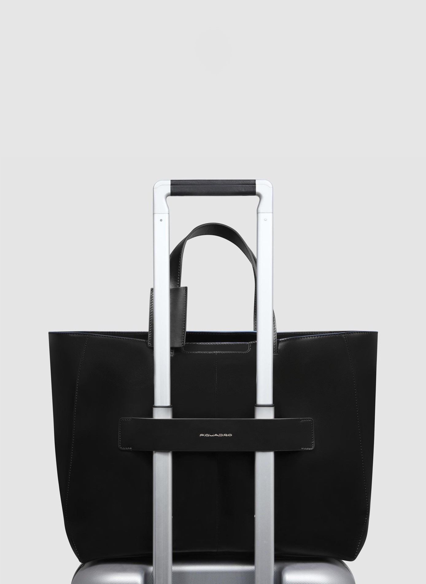 Cabas d'ordinateur femme 15,6" PIQUADRO Noir