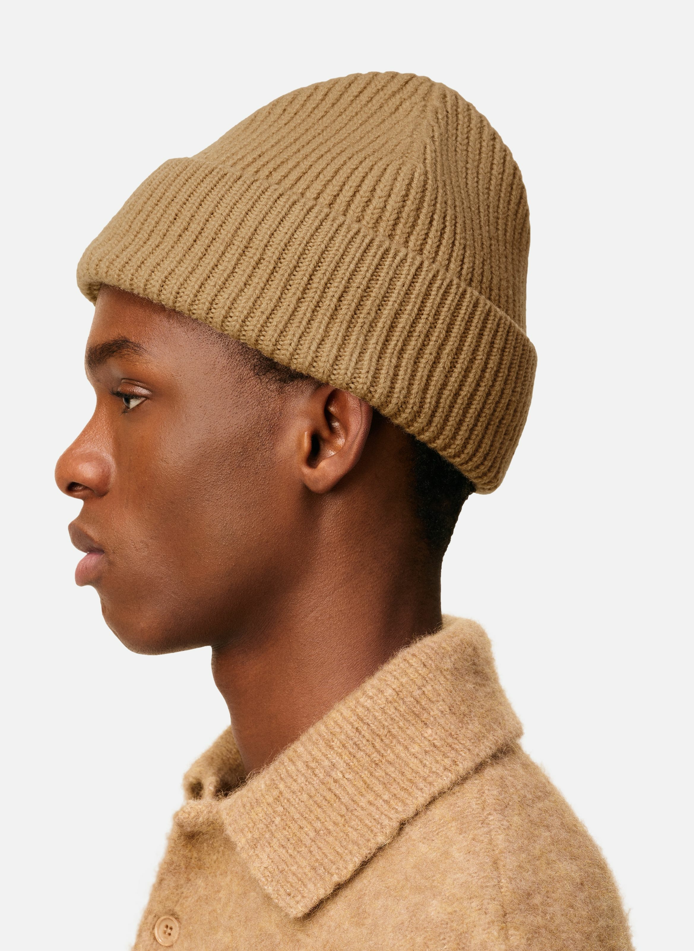 Bonnet ami de coeur en laine unisexe AMI PARIS Marron