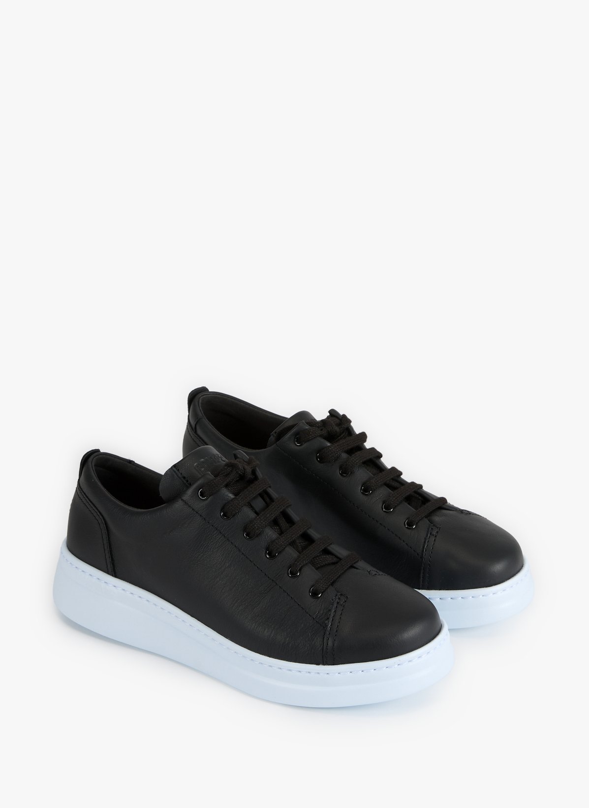 Camper Baskets unies en cuir