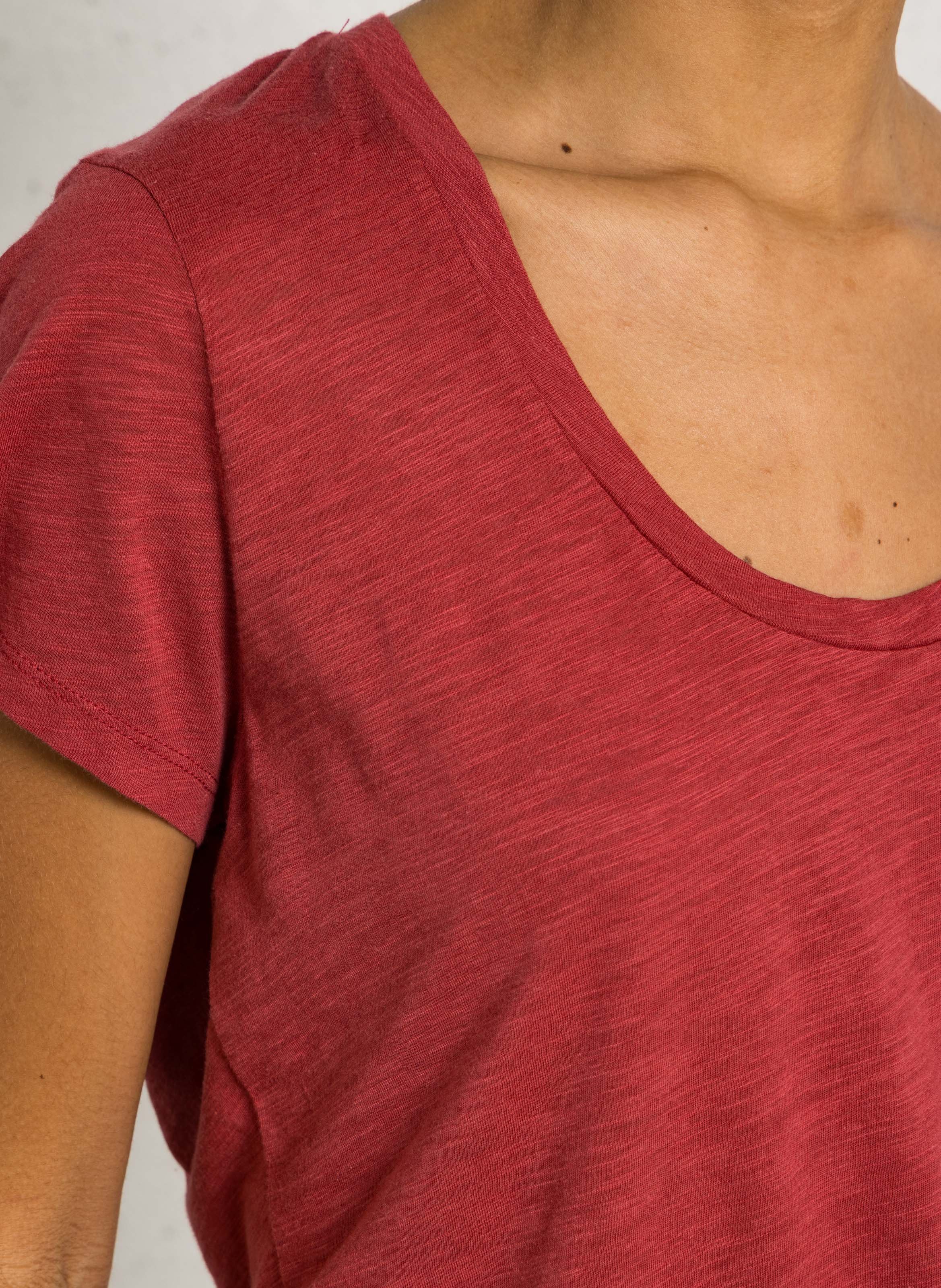 Tee-shirt col rond en coton mélangé jacksonville AMERICAN VINTAGE Rouge