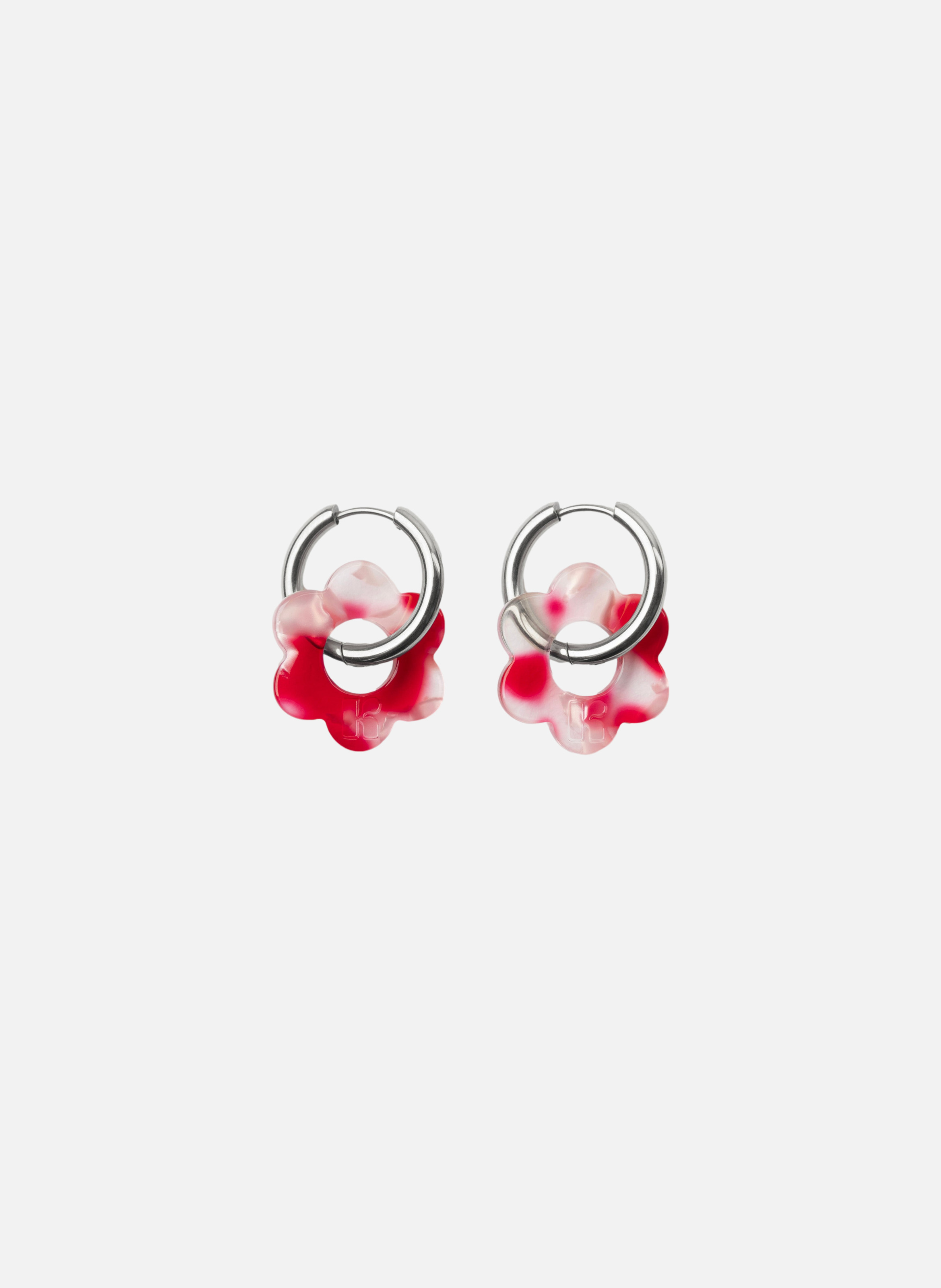 Boucles d'oreilles Baby Fleurette avec anneaux en acier inoxydable argenté RougeKURAGE GINZA