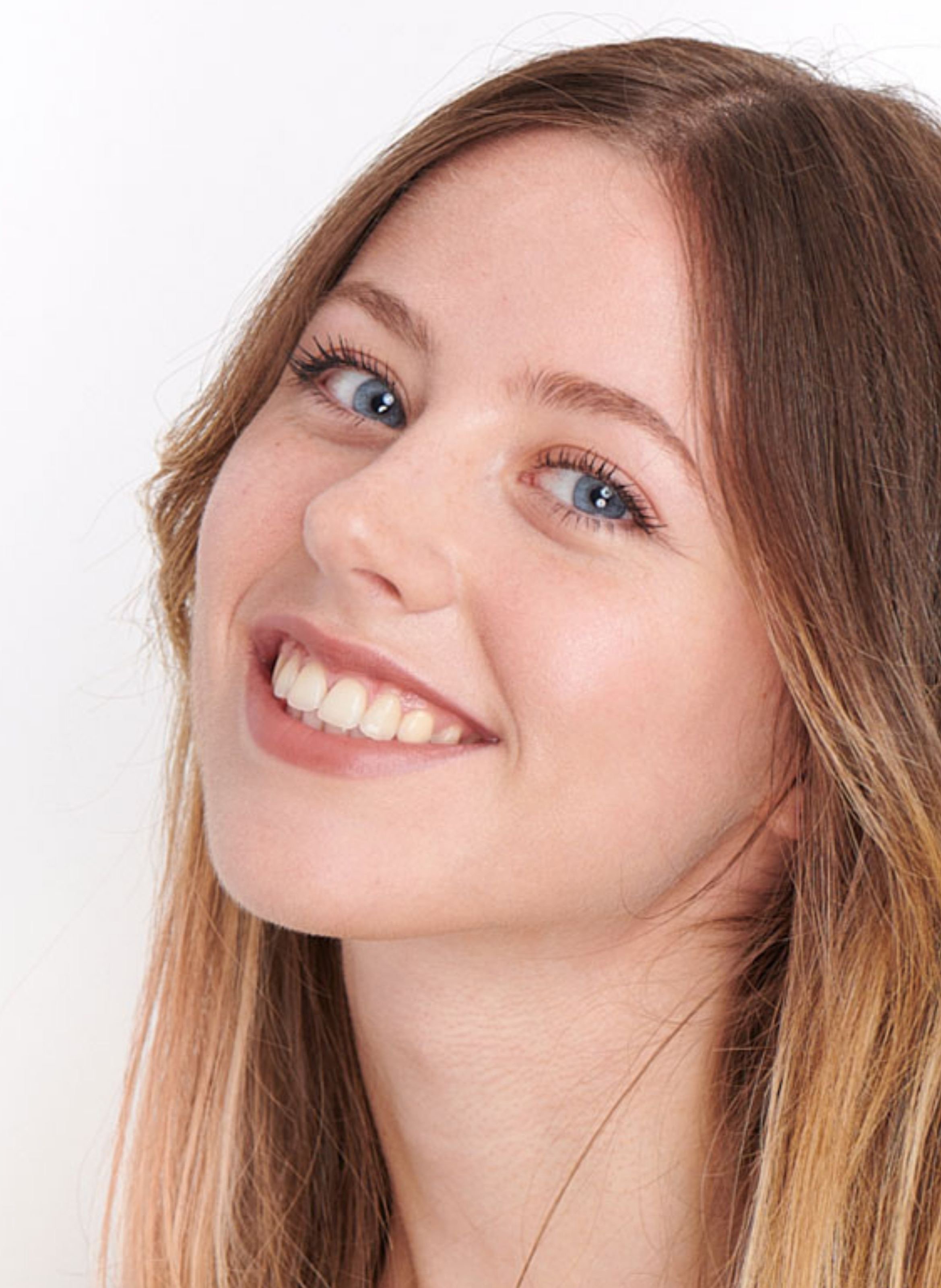 Moisturising lipstick POMPONNE Nude beige