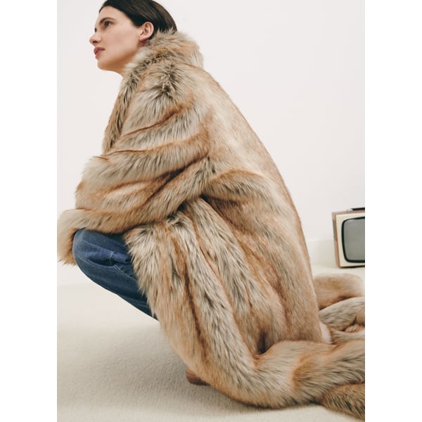 Manteau effet fourrure