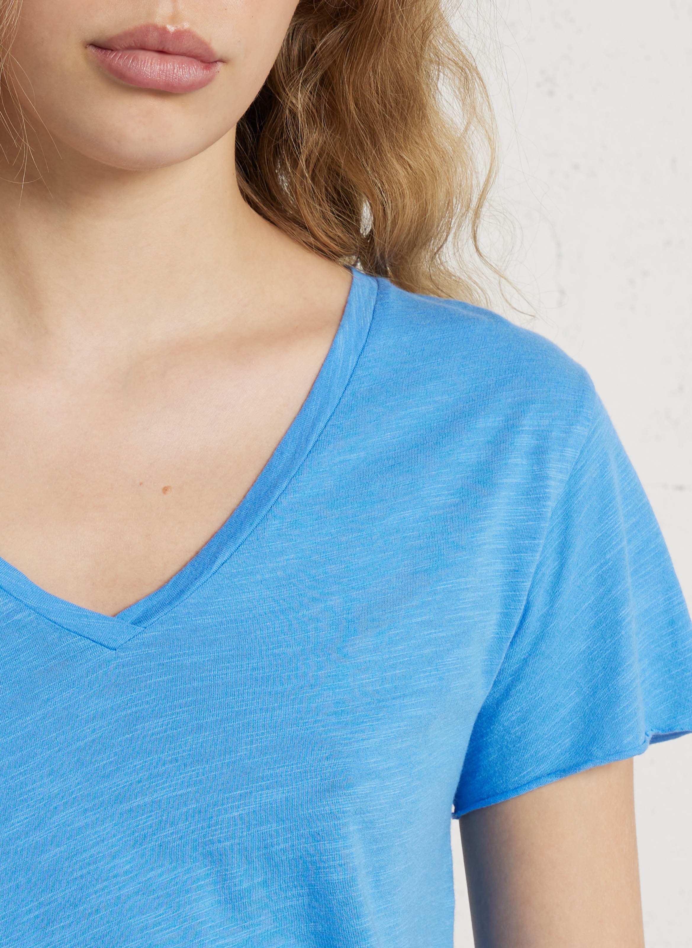 Tee-shirt droit col v en coton mélangé jacksonville AMERICAN VINTAGE Bleu