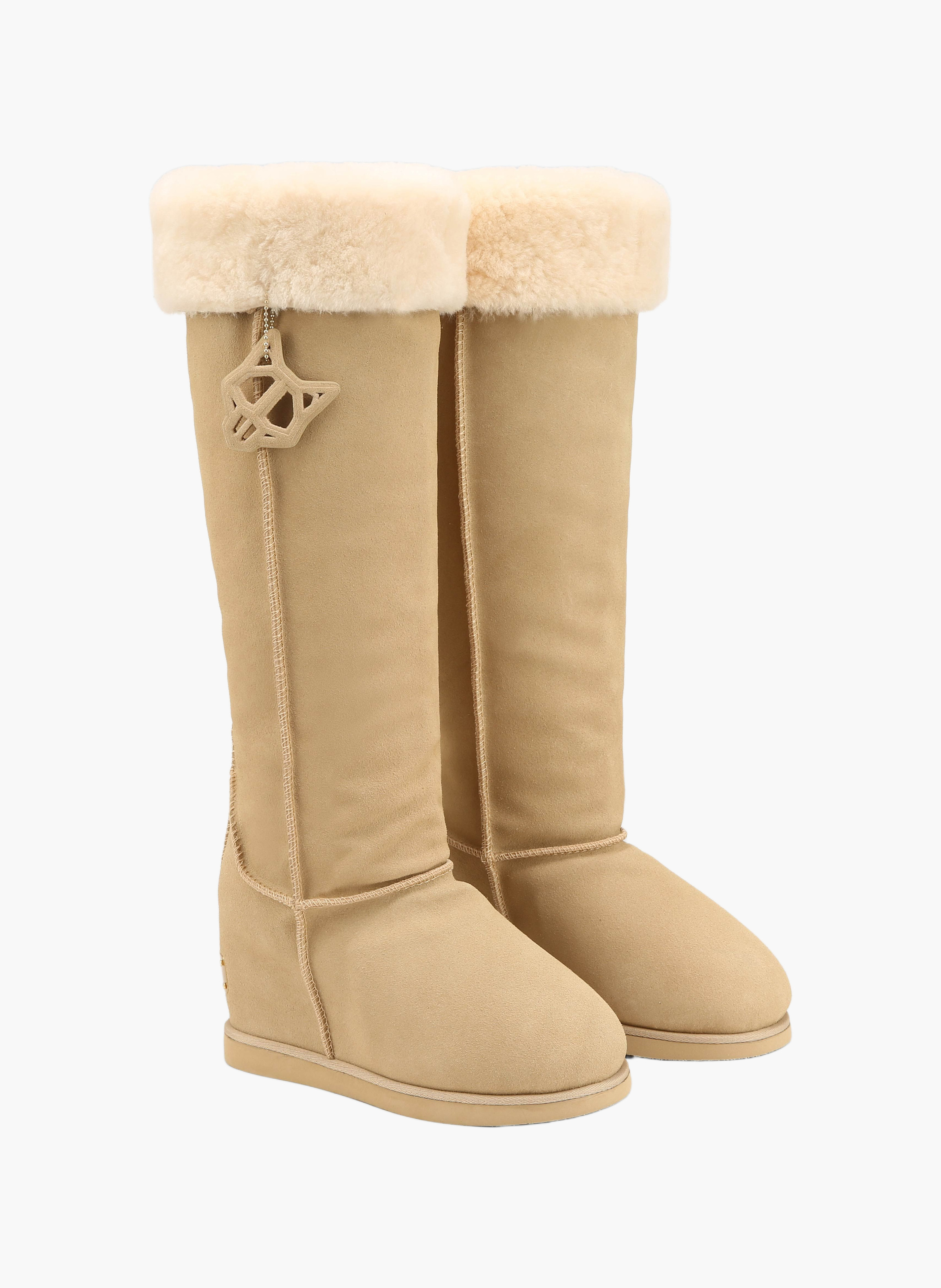 Melrose enkellaarsjes van suède NAKED WOLFE Beige
