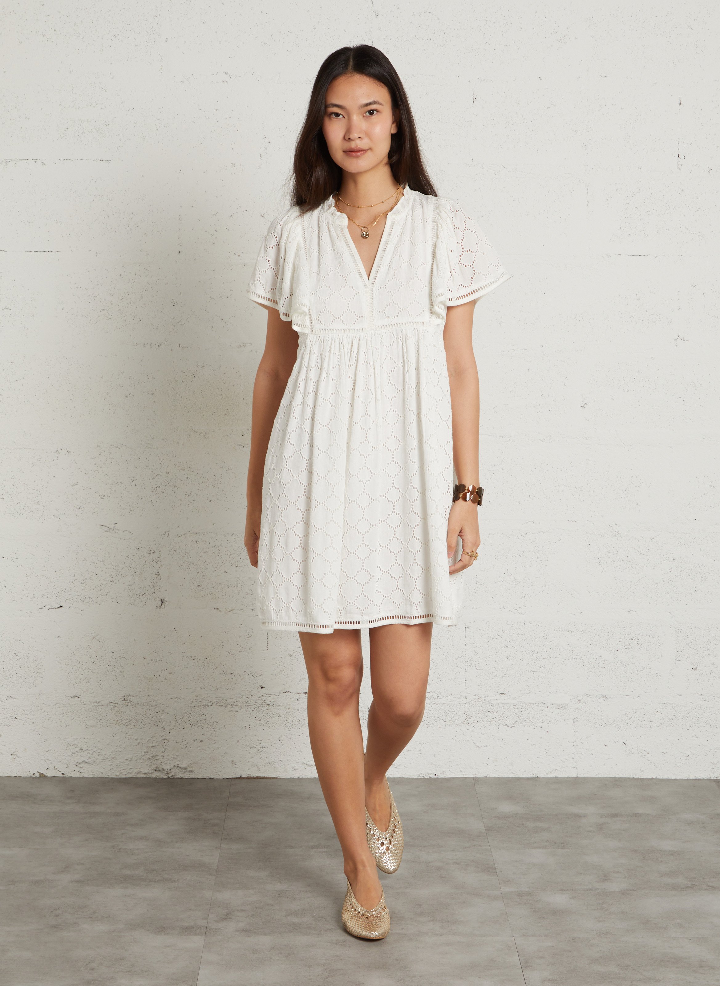 Robe col tunisien brodée beige MAISON 123 Blanc