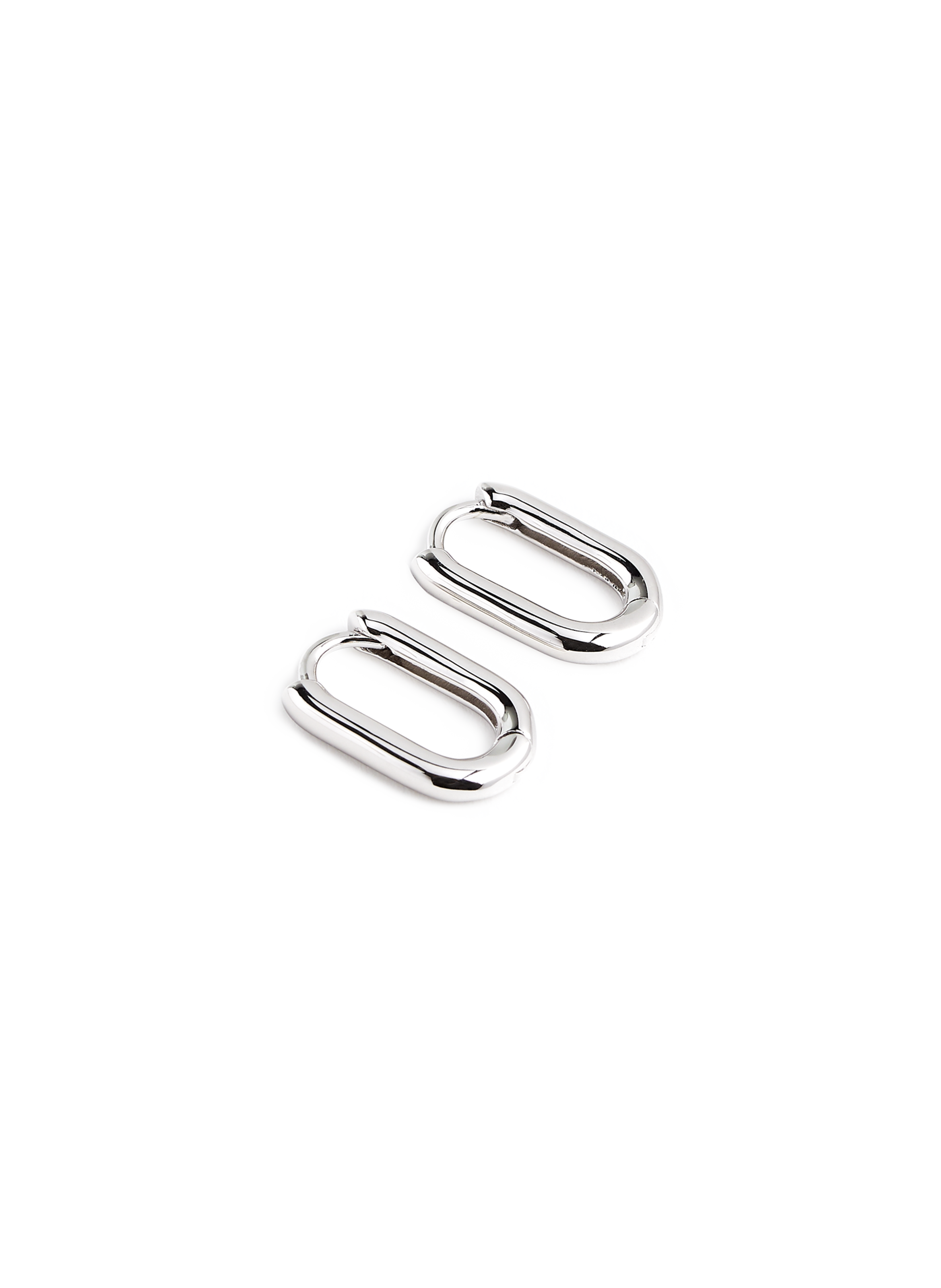 Petites boucles d'oreille Capsule en argent