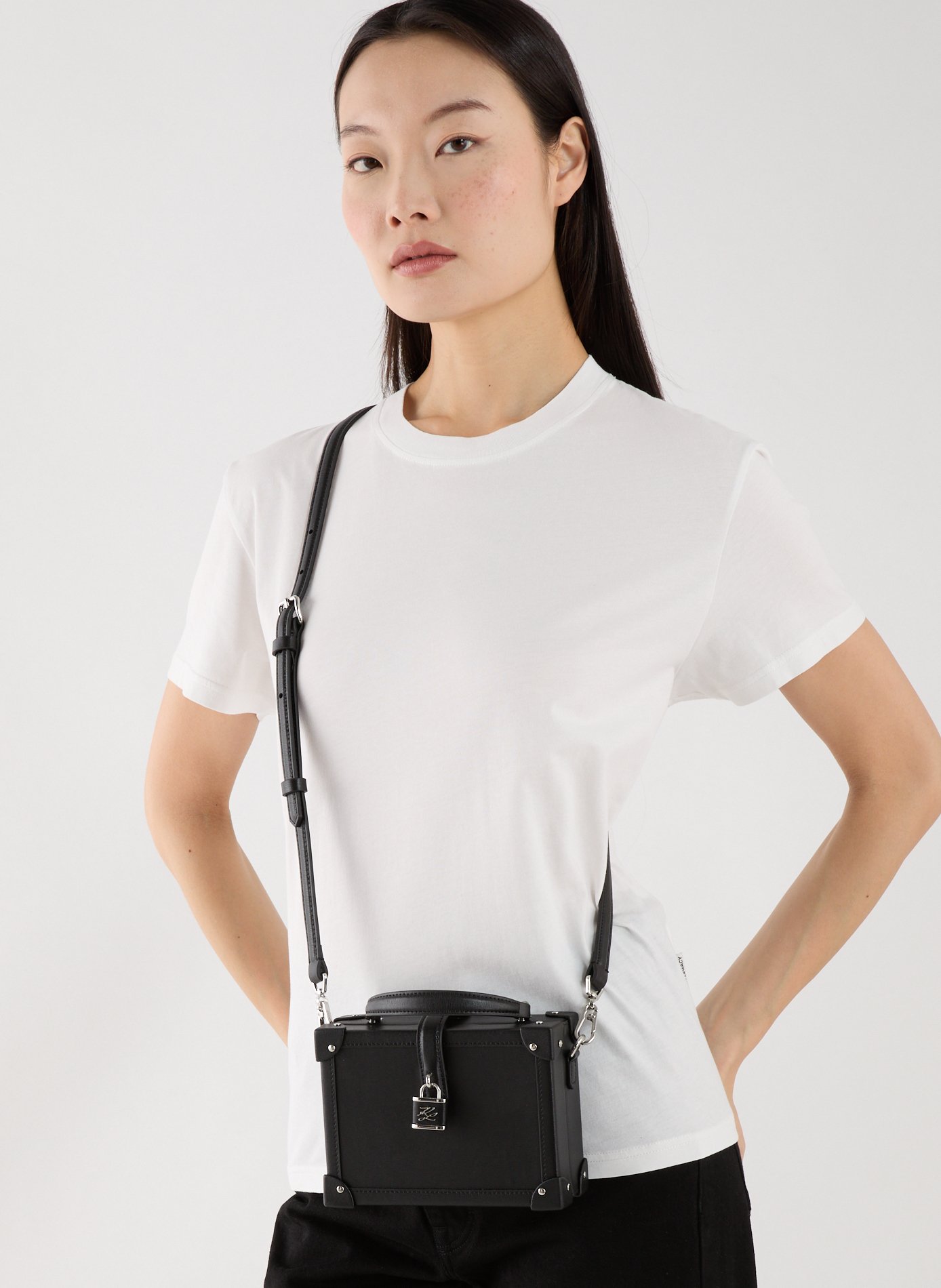 Leather trunk-shaped handbag KARL LAGERFELD Black