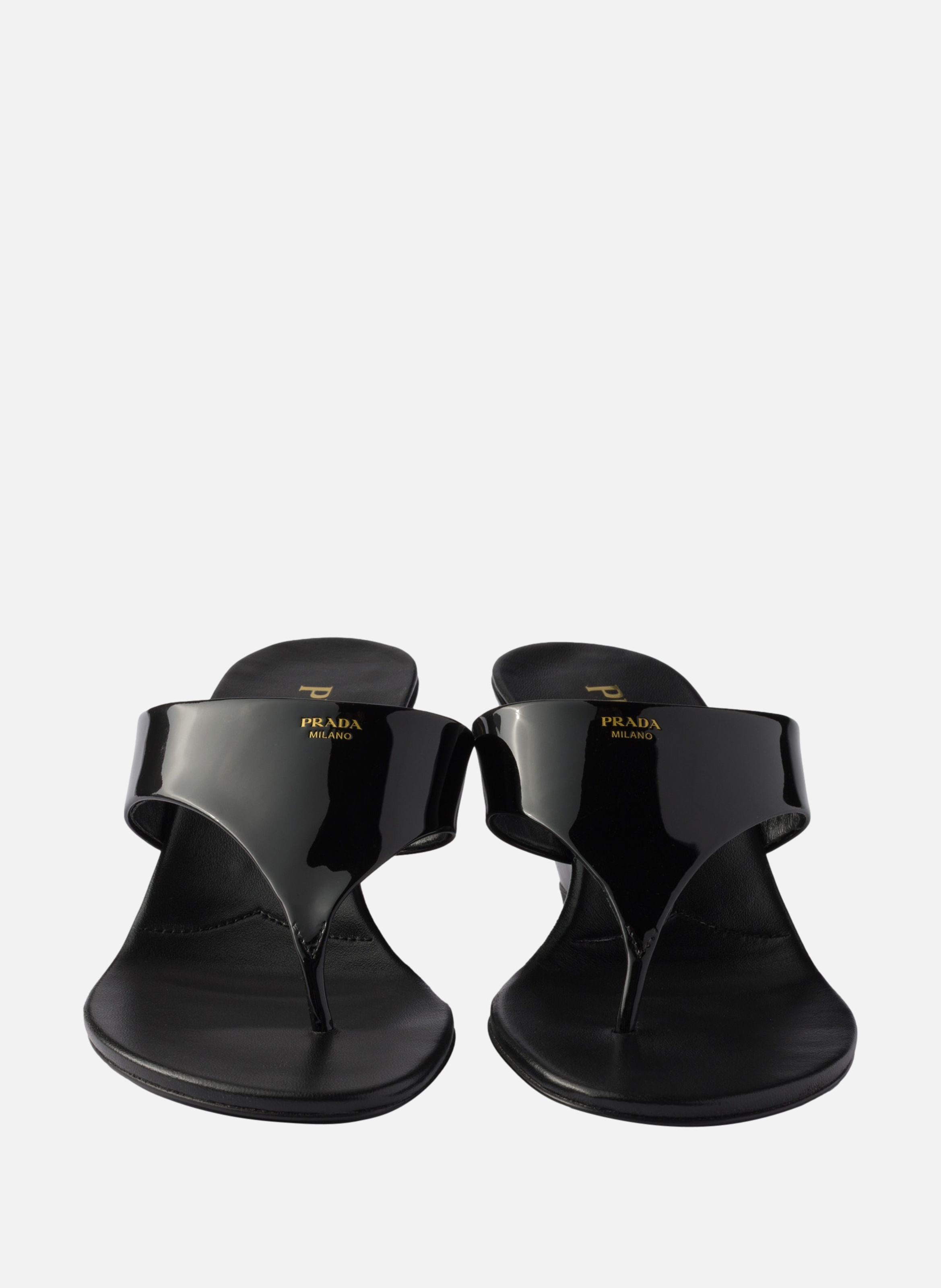 Tongs en cuir verni PRADA Noir