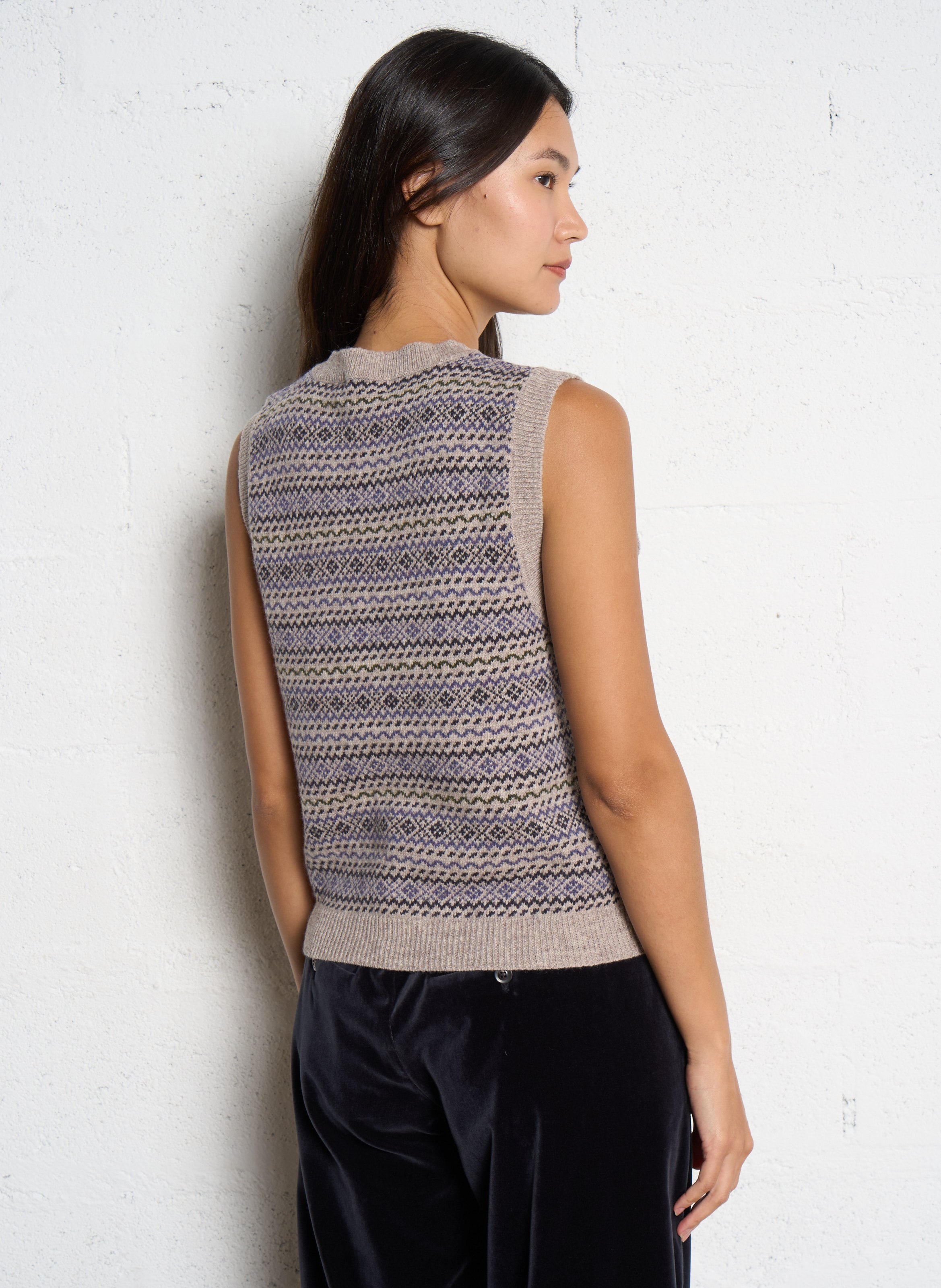 Pull sans manches col rond jacquard en laine mérinos fiesta SOEUR Multicolore