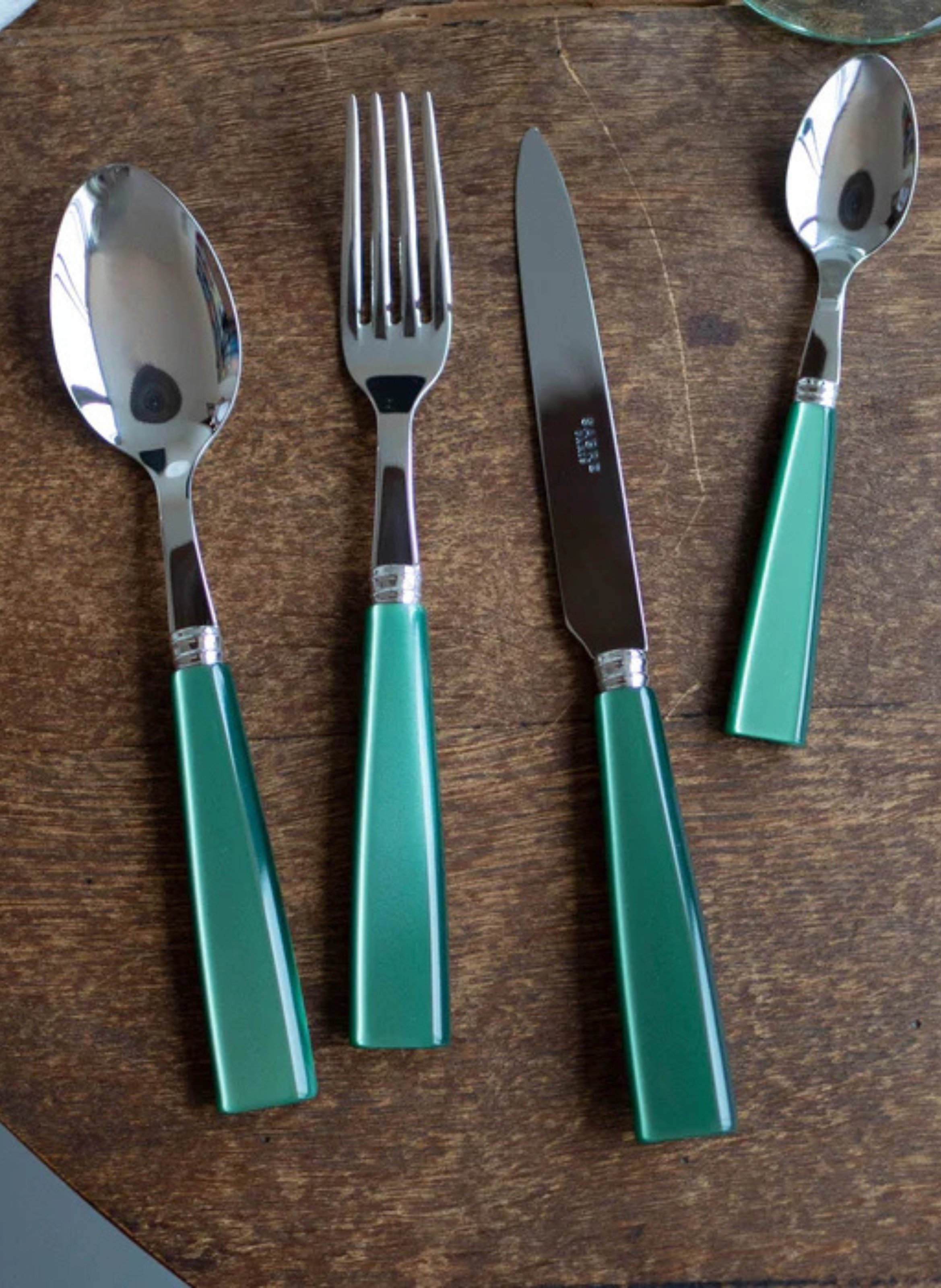 Fourchette de table, icône SABRE PARIS Vert