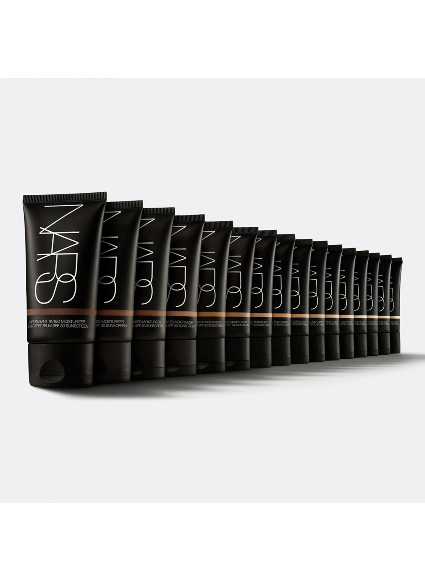 Soin hydratant teinté Pure Radiant Tinted Moisturizer  NARS Alaska