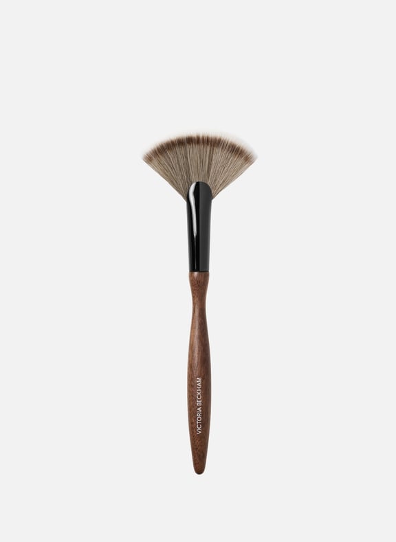 Brush Collection - 14 Fan by VICTORIA BECKHAM VICTORIA BECKHAM Brush Collection - 14 Fan