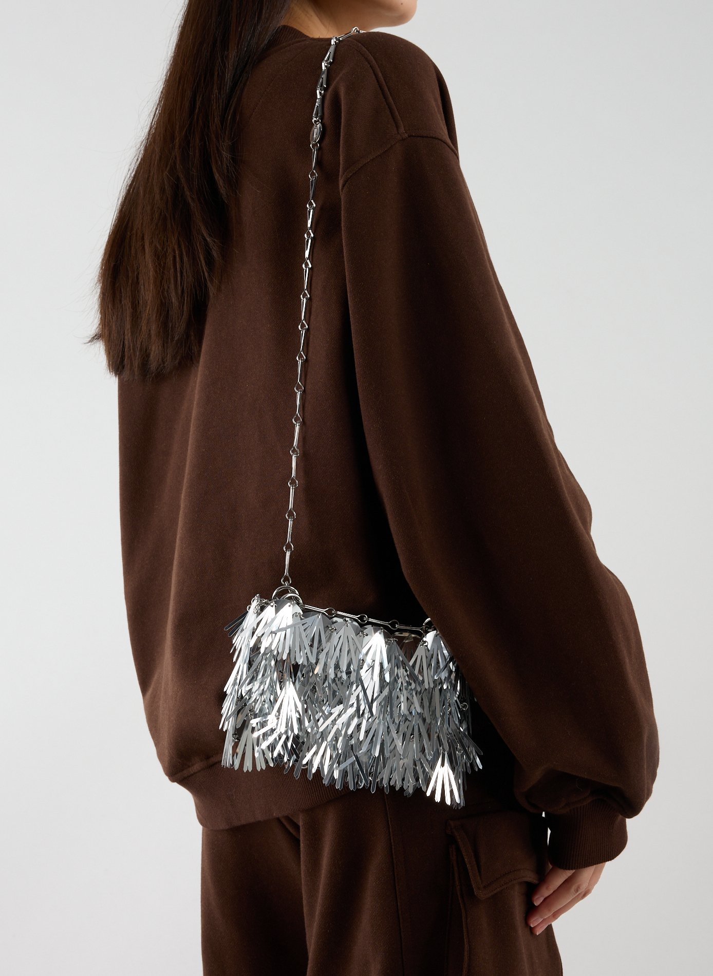 RABANNE Sac épaule à sequins métallisés Argent