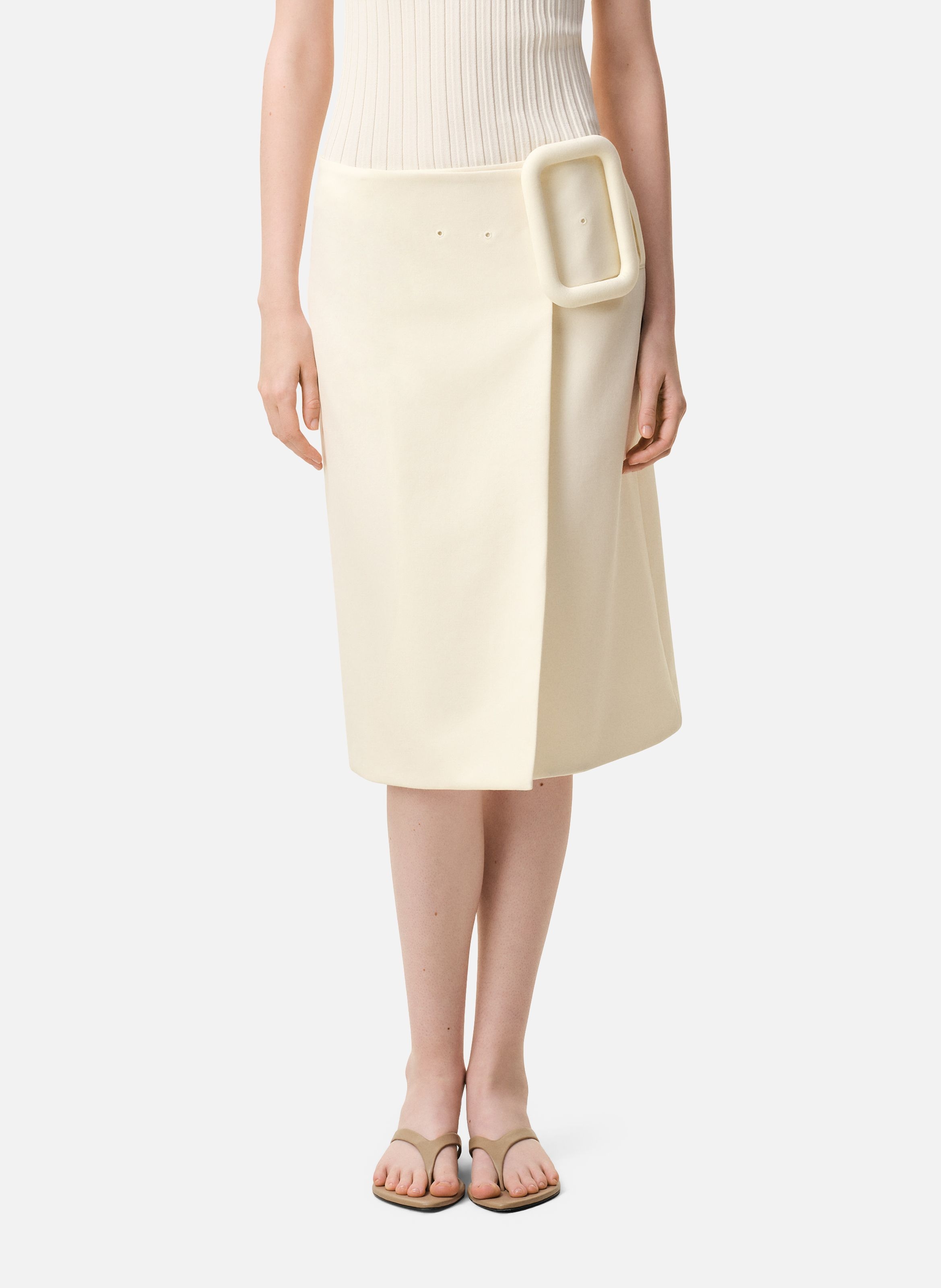 Jupe midi avec ceinture à grosse boucle en laine vierge AMI PARIS Blanc