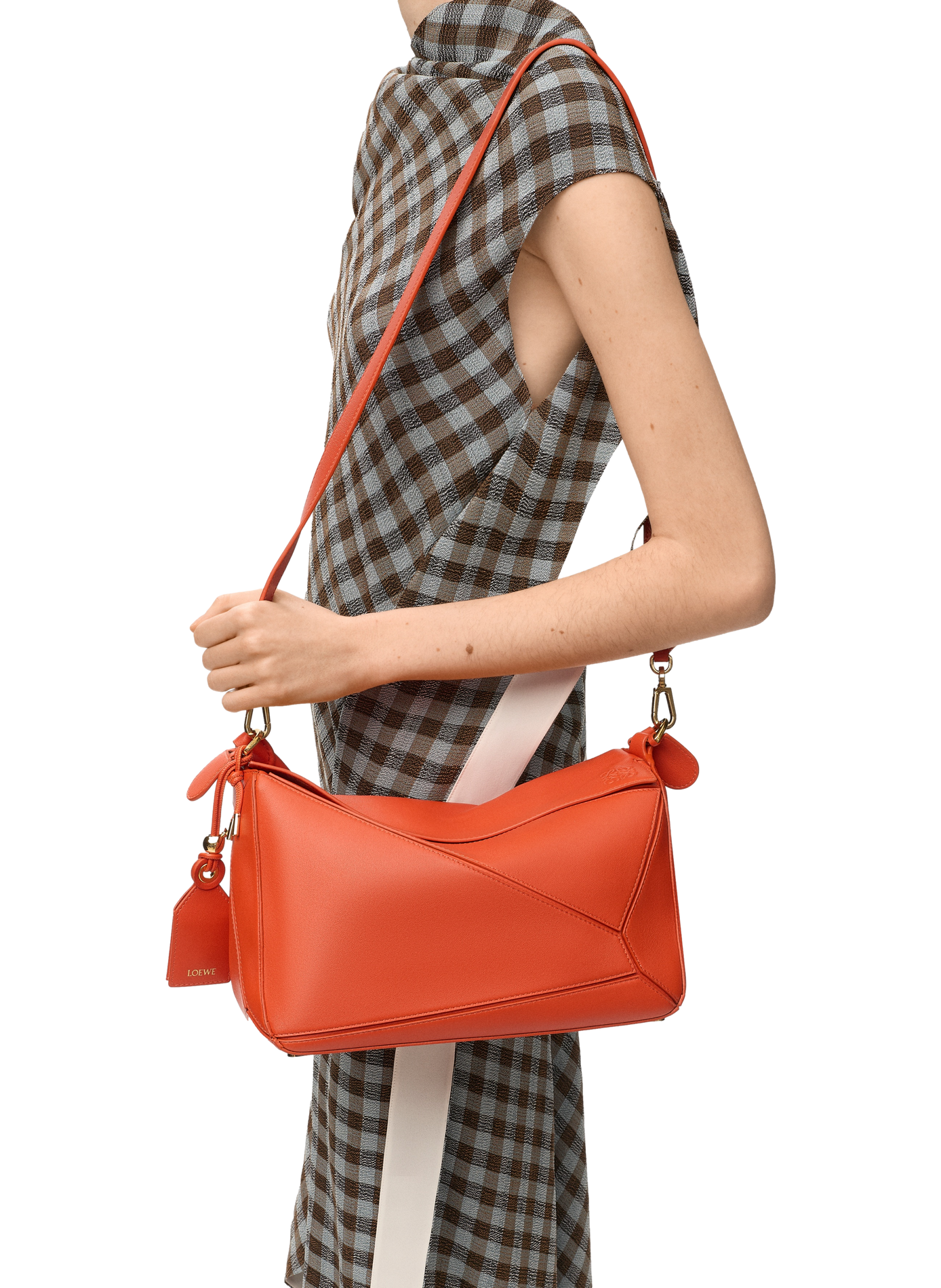 Medium Featherlight Puzzle Bag in Nappa Lambskin Leather LOEWE Orange