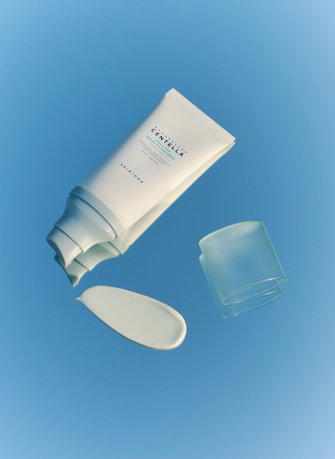 Intense hydration sun protection serum SKIN1004 No color